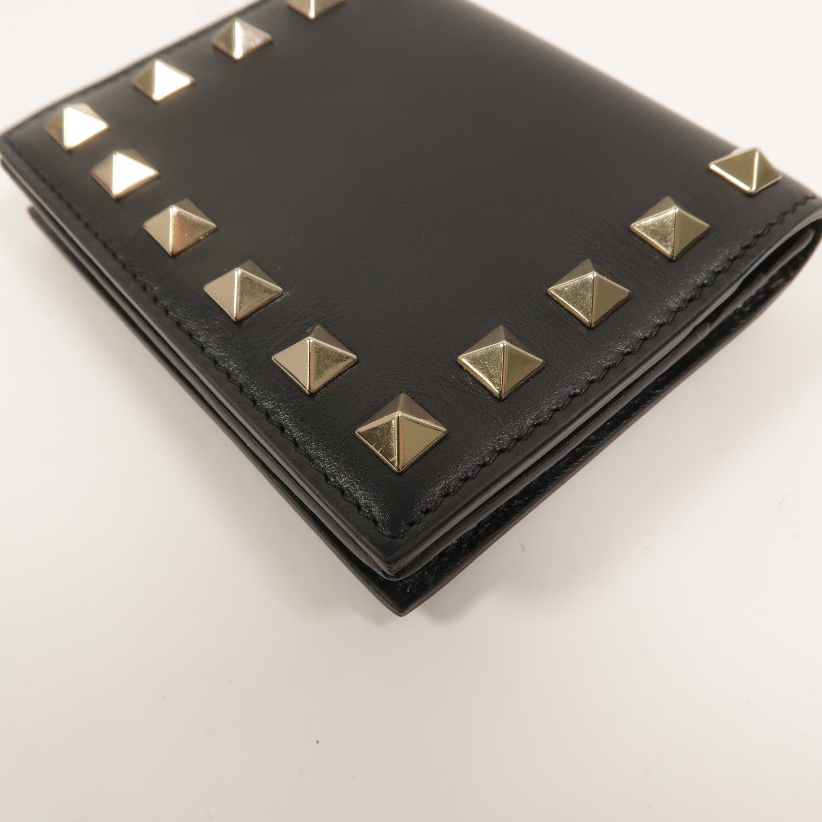 Valentino 牛皮皮革Rockstud Card Case卡片套