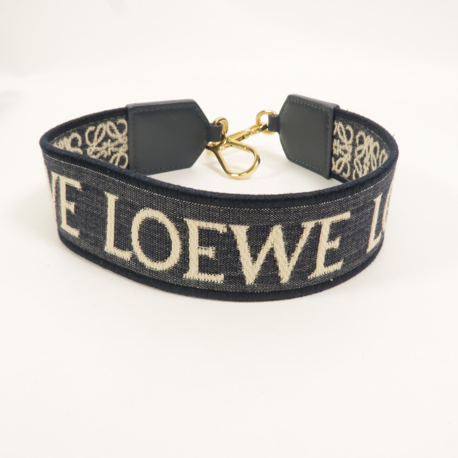 LOEWE 牛皮皮革Luna Small肩背袋