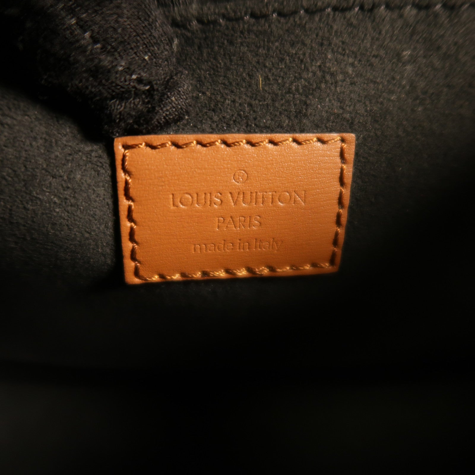 LOUIS VUITTON Monogram Reverse Dauphine MM金扣肩背袋