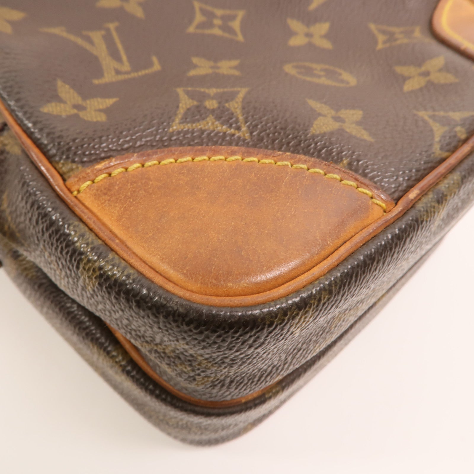 LOUIS VUITTON Monogram Amazon金扣肩背袋