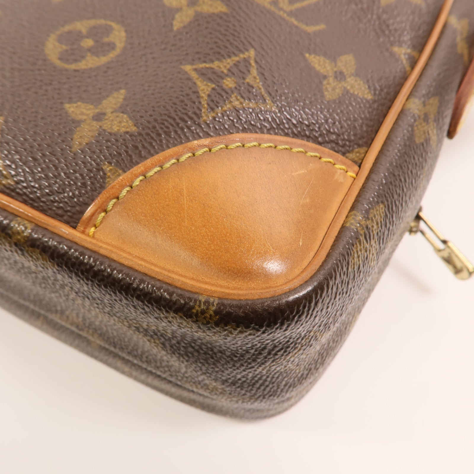 LOUIS VUITTON Monogram Amazon金扣肩背袋
