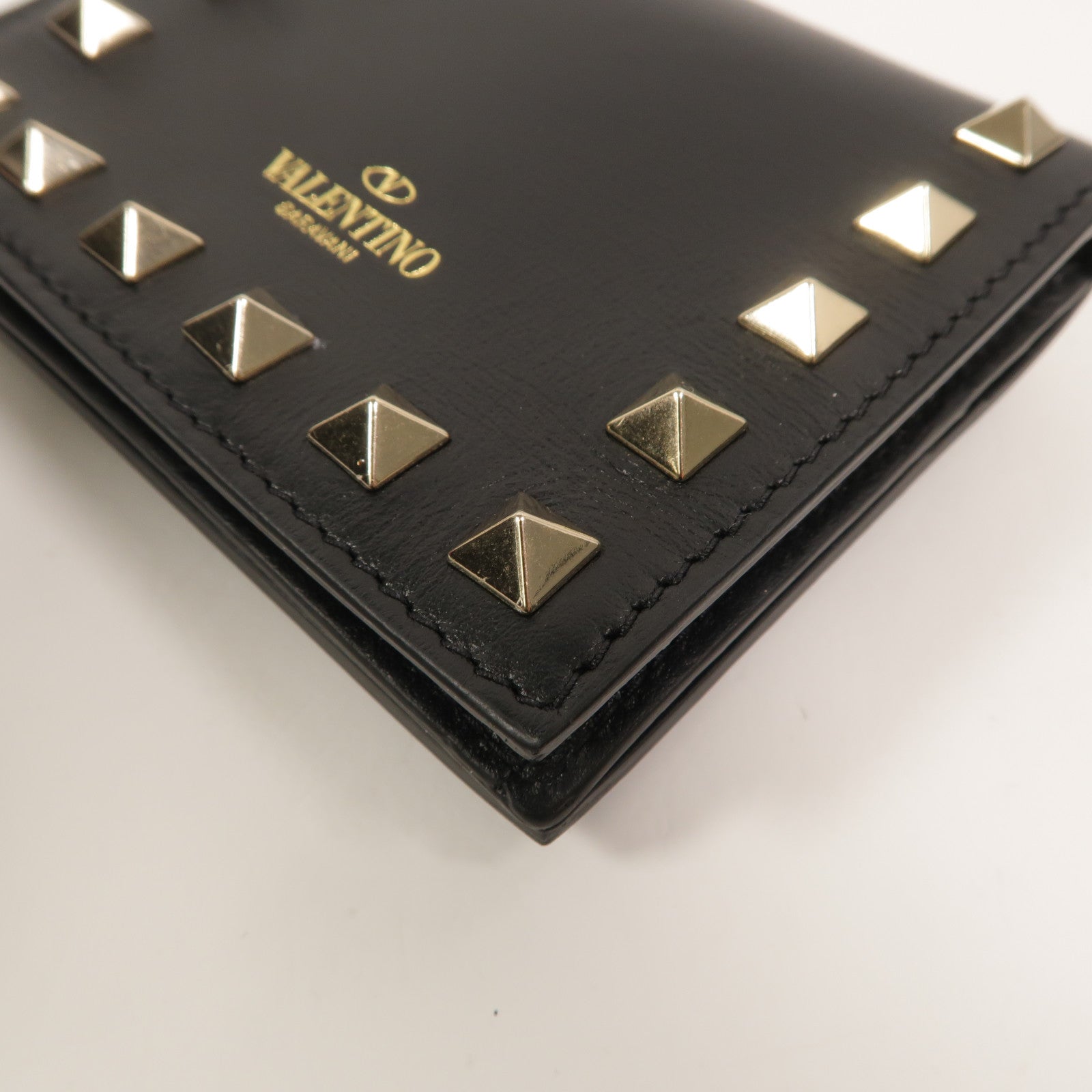 Valentino 牛皮皮革Rockstud Card Case卡片套
