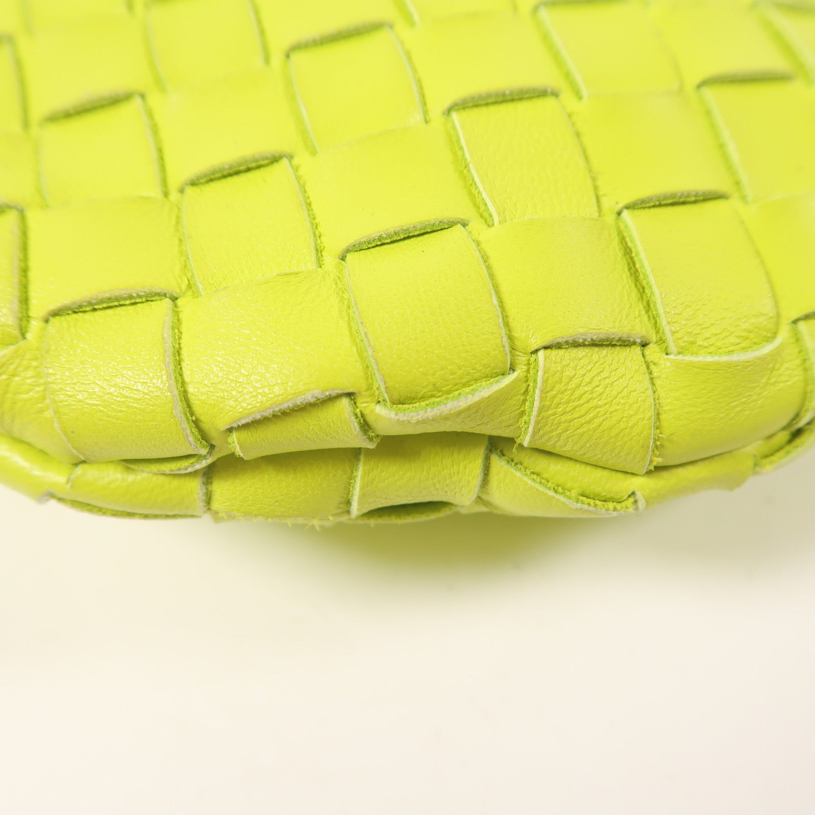 BOTTEGA VENETA 牛皮皮革Shoulder Bag金扣肩背袋