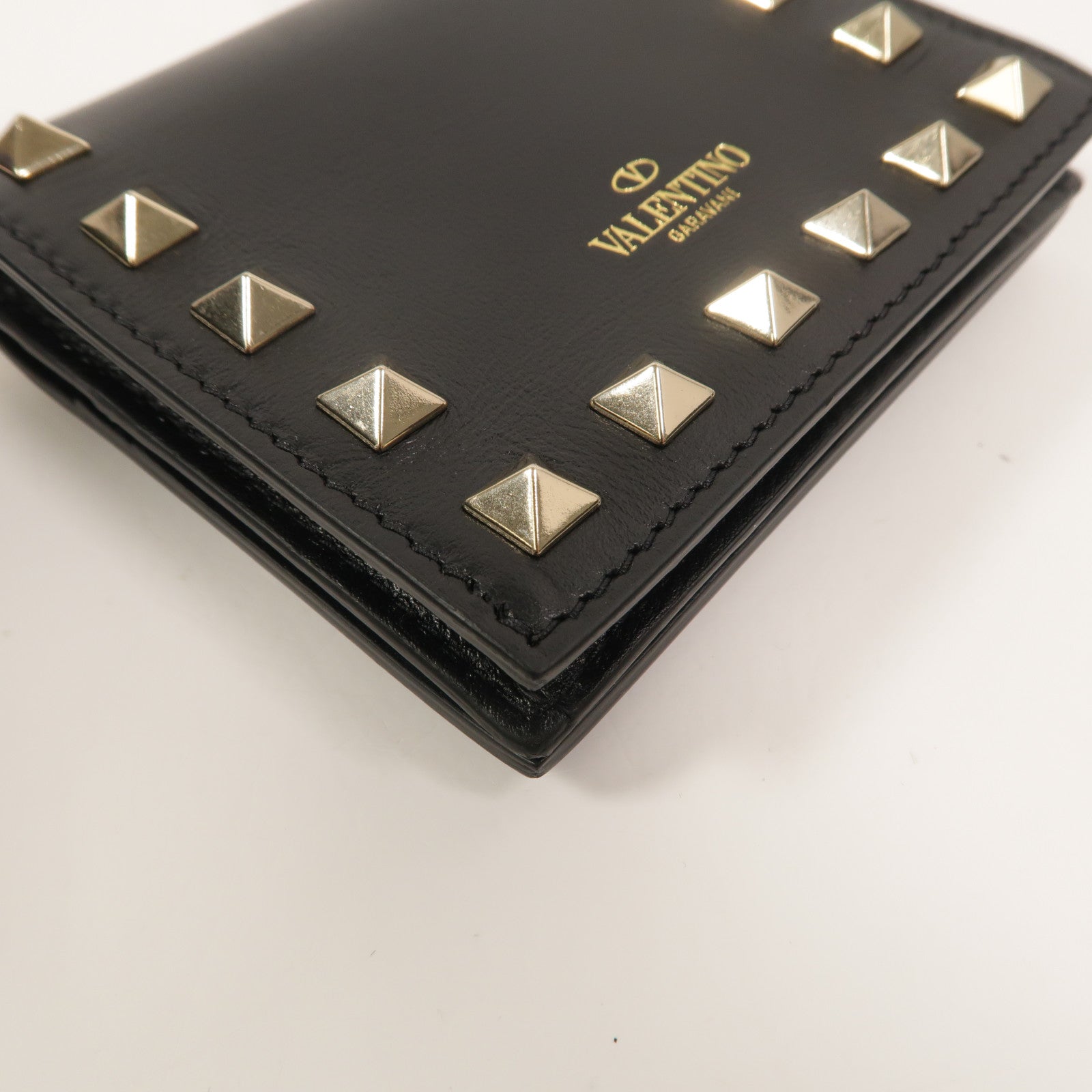 Valentino 牛皮皮革Rockstud Card Case卡片套