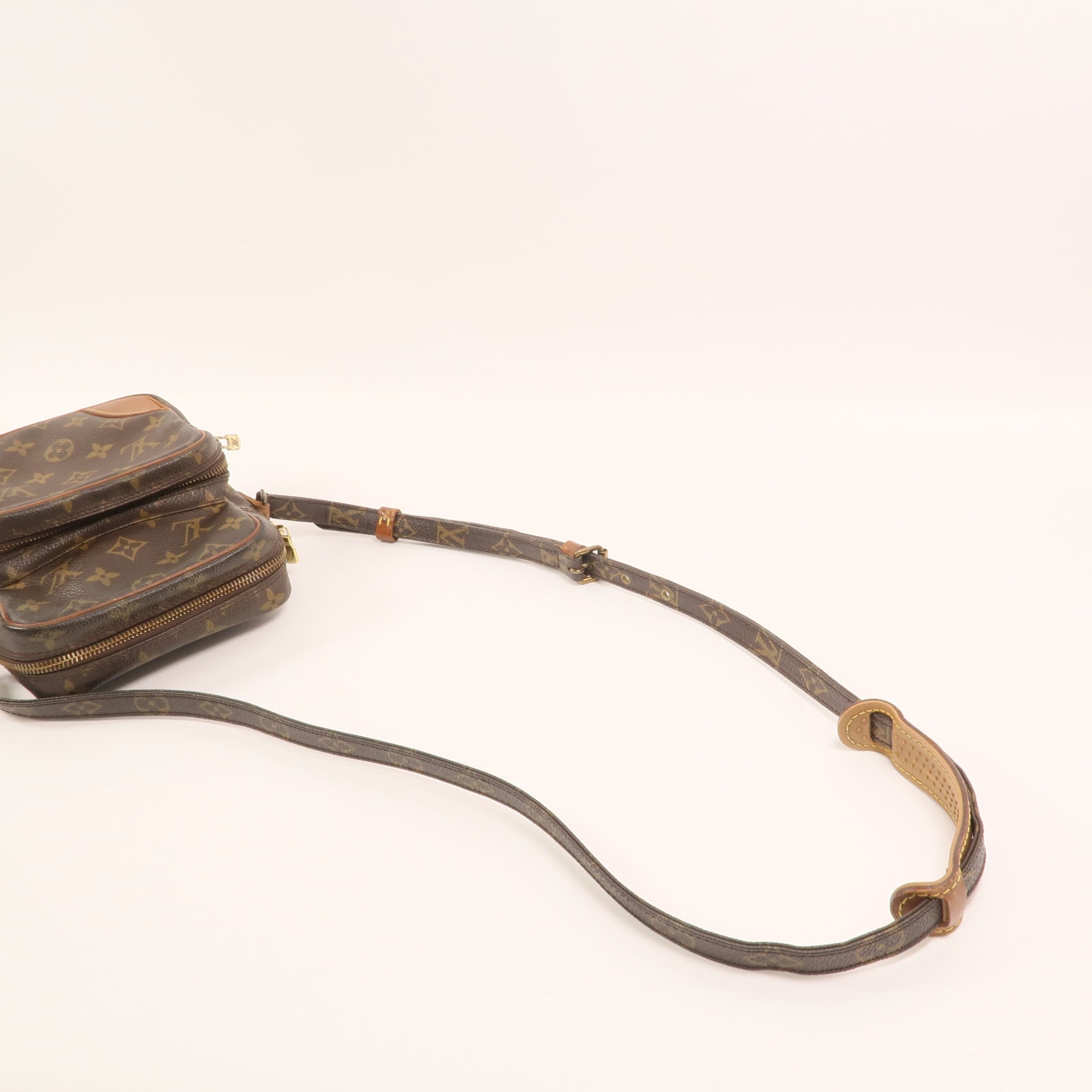 LOUIS VUITTON Monogram Amazon金扣肩背袋