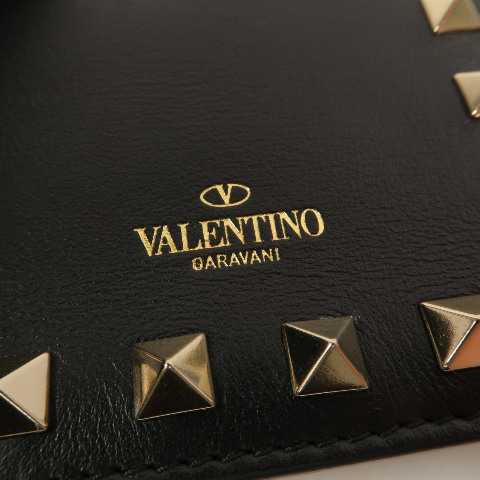Valentino 牛皮皮革Rockstud Card Case卡片套