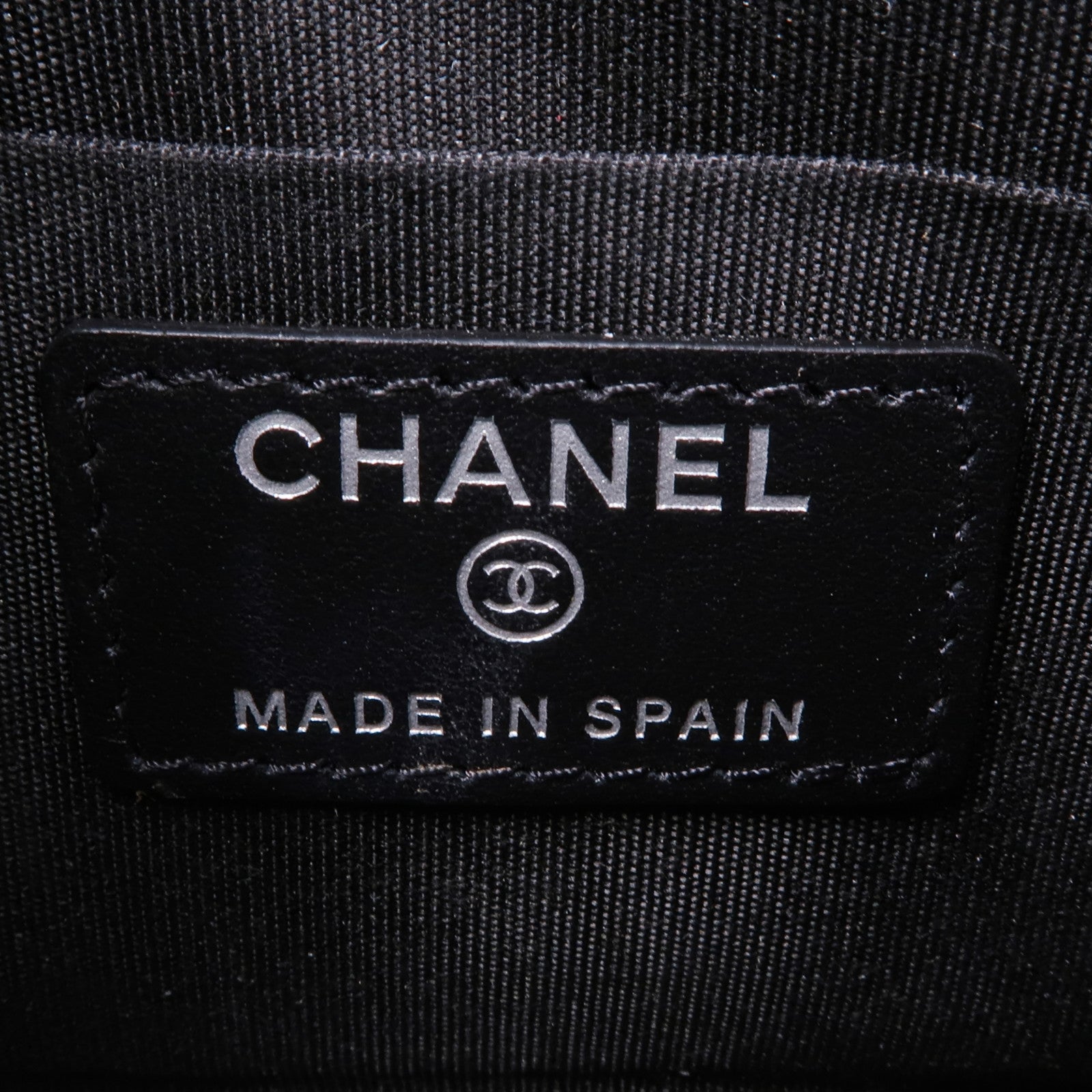 CHANEL 牛皮皮革Pouch Wallet銀扣長錢包