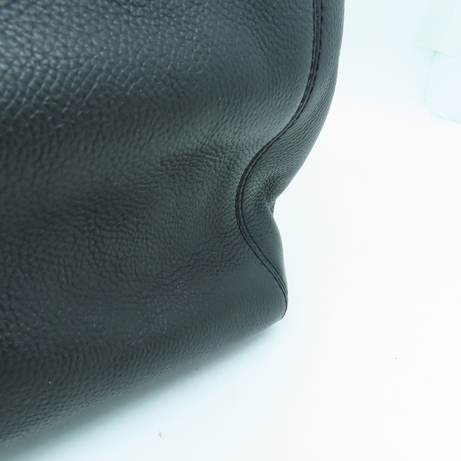 CHANEL cowhide leather Shoulder Bag silver buckle handle shoulder bag black