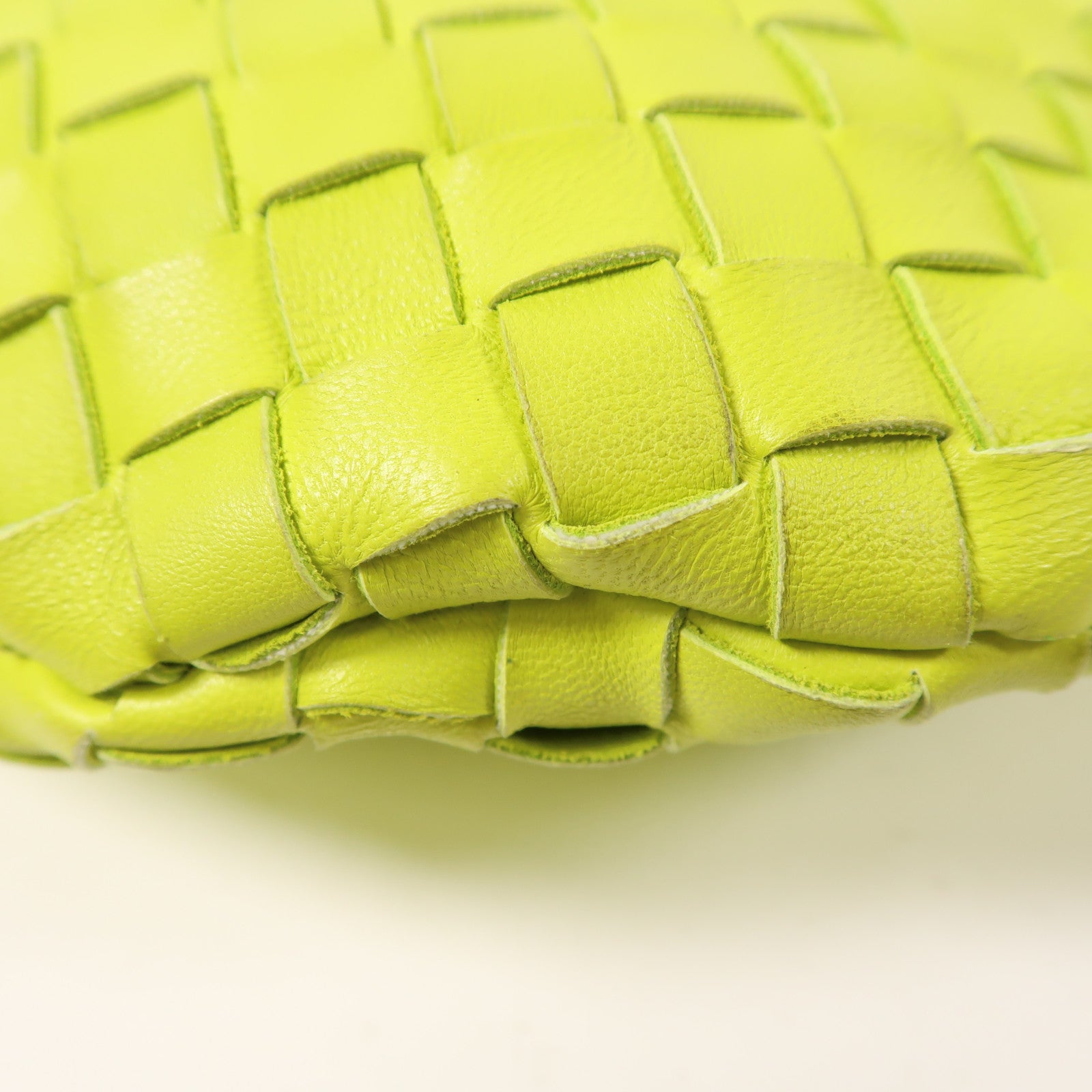 BOTTEGA VENETA 牛皮皮革Shoulder Bag金扣肩背袋