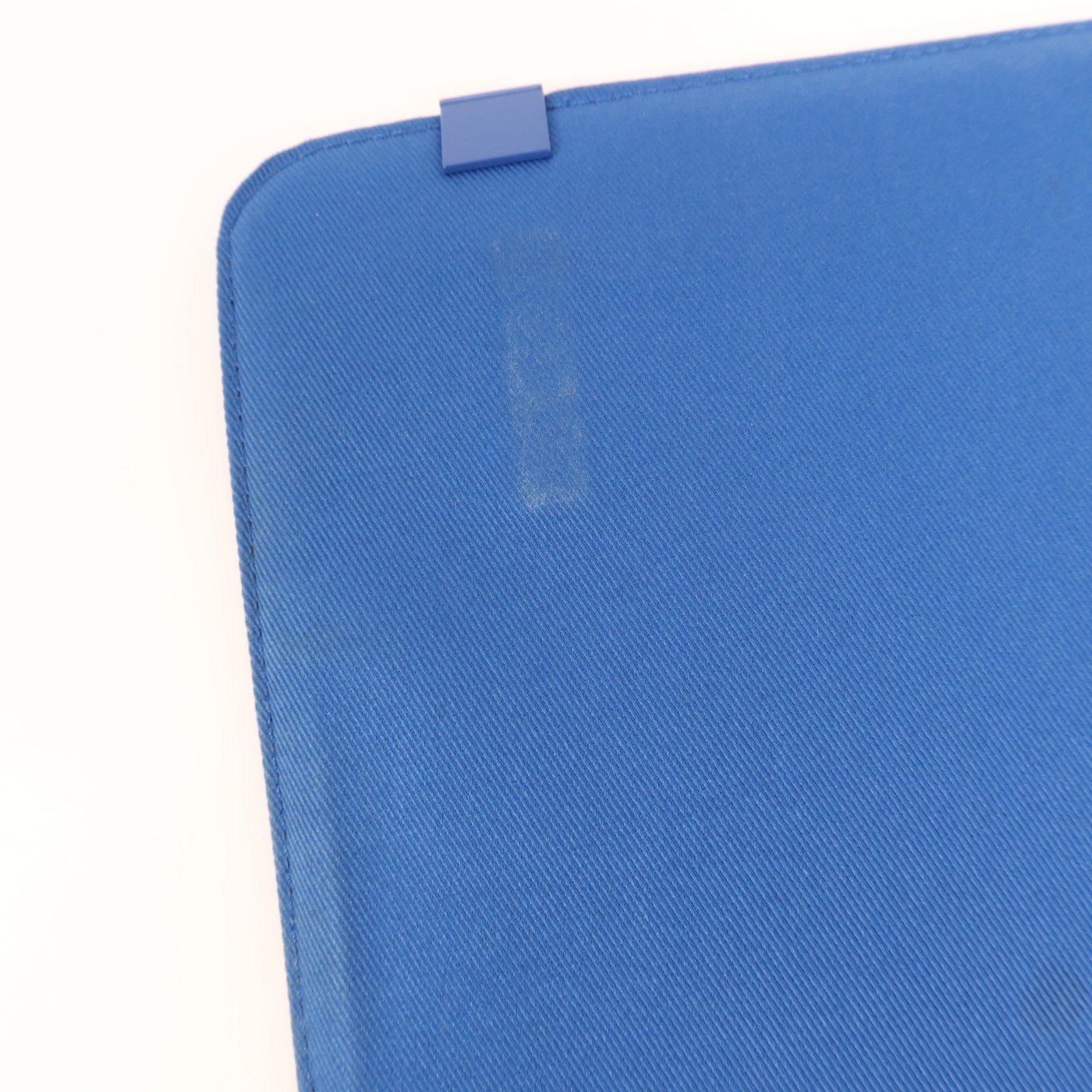 LOUIS VUITTON Damier Graphite District PM銀扣肩背袋