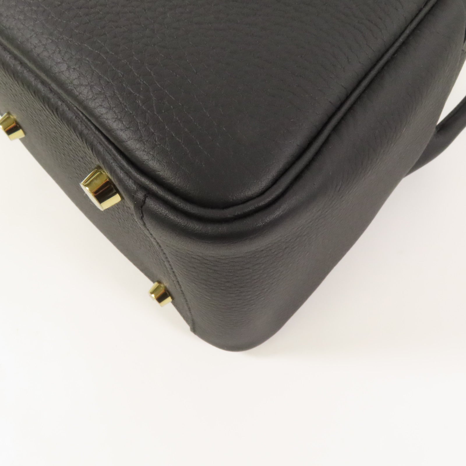 HERMES Clemence皮革Lindy 26金扣手挽肩背兩用袋Noir