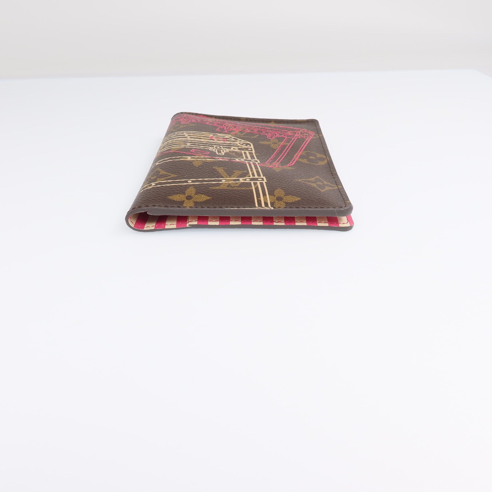 LOUIS VUITTON Monogram Passport Cover Xmas Limited Edition長錢包