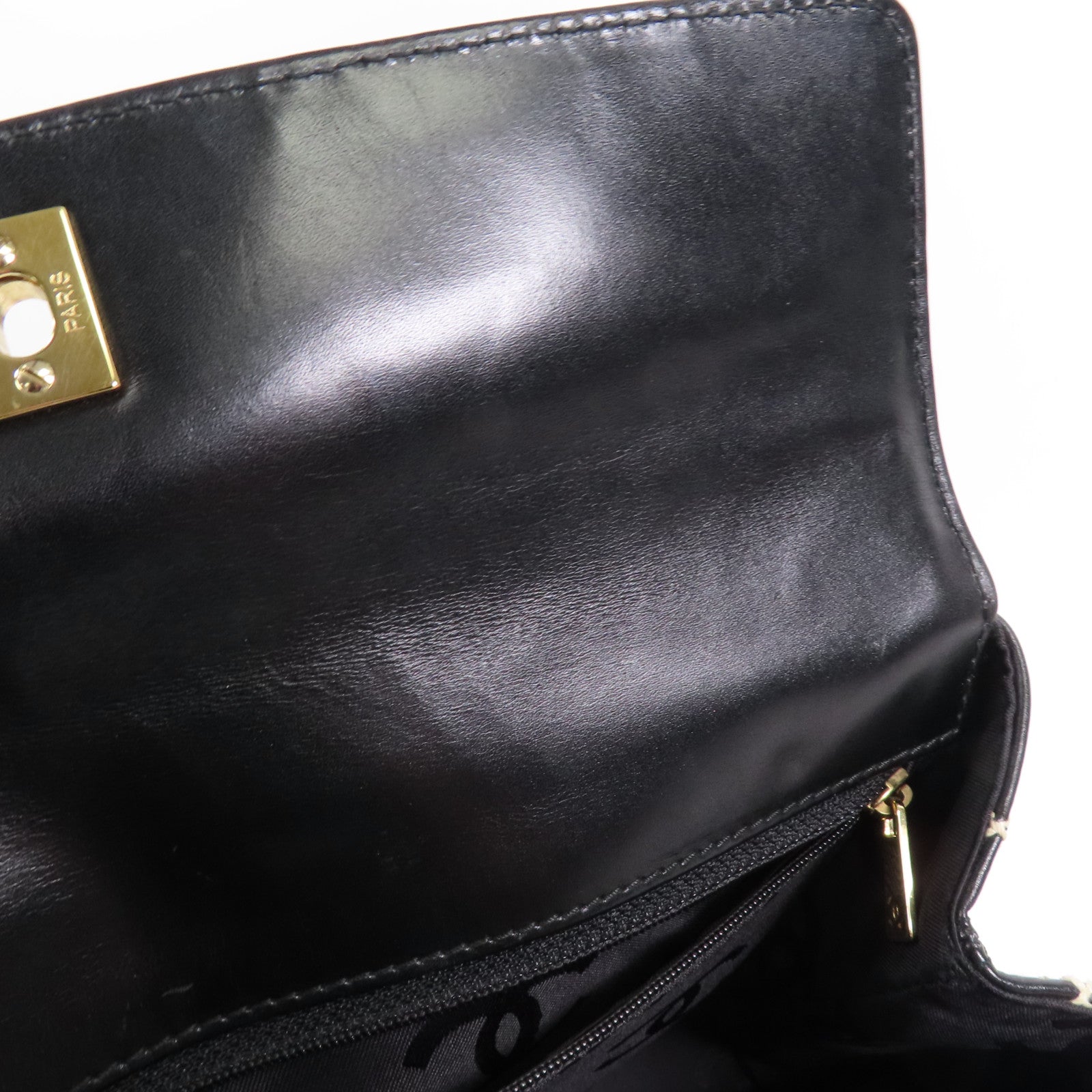 CHANEL 牛皮皮革Shoulder Bag金扣肩背袋