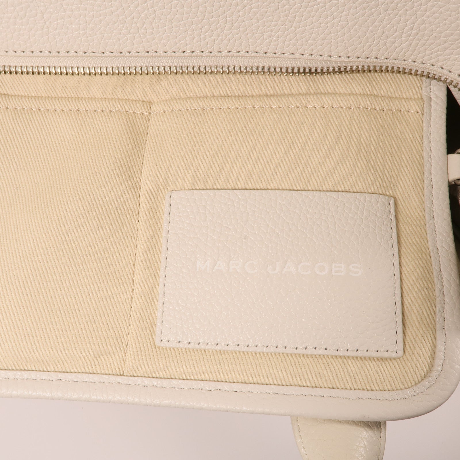 MARC BY MARC JACOBS 【激減優惠】牛皮皮革Shoulder Bag銀扣手挽肩背兩用袋