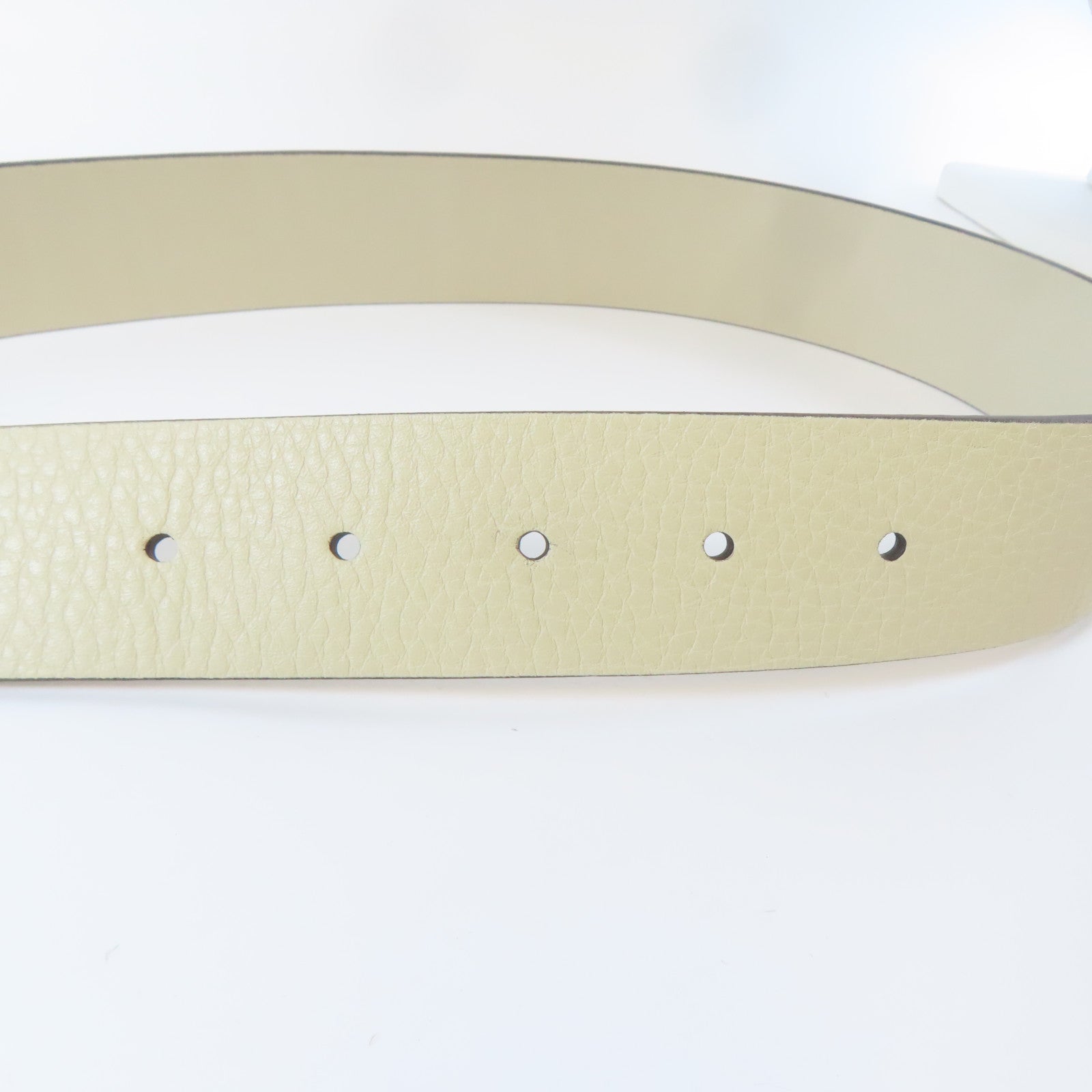 GUCCI 【激減優惠】牛皮皮革Belt銀扣皮帶白色