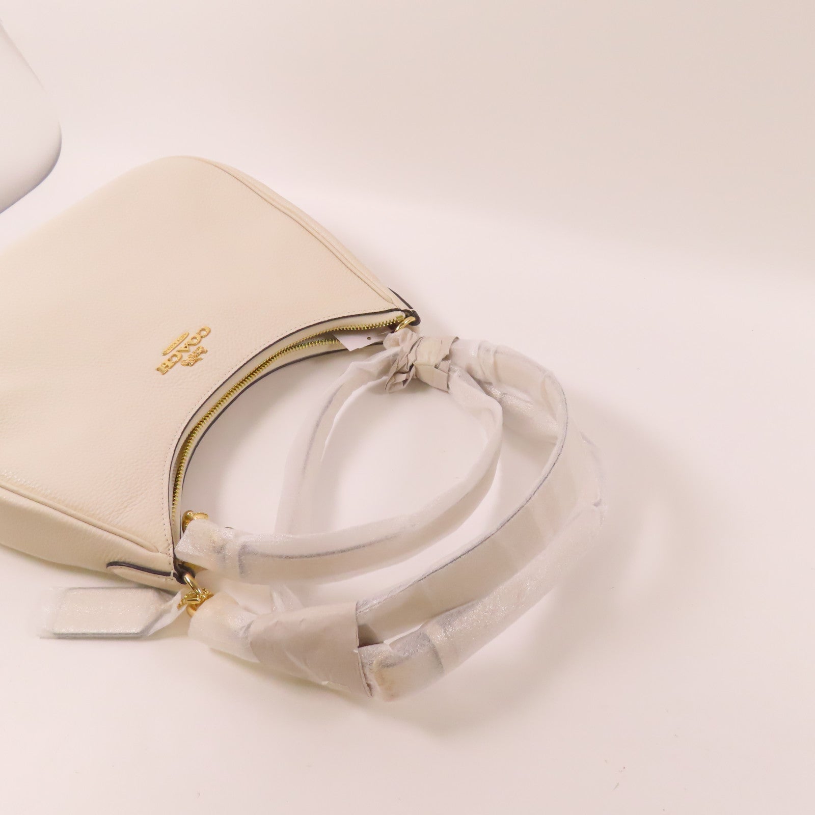 COACH GHW Shoulder Bag Calfskin Leather
