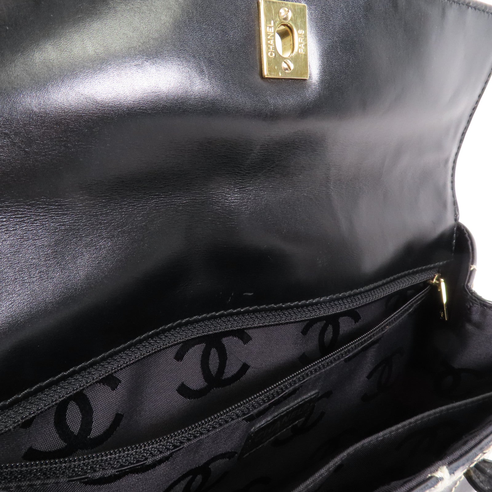 CHANEL 牛皮皮革Shoulder Bag金扣肩背袋