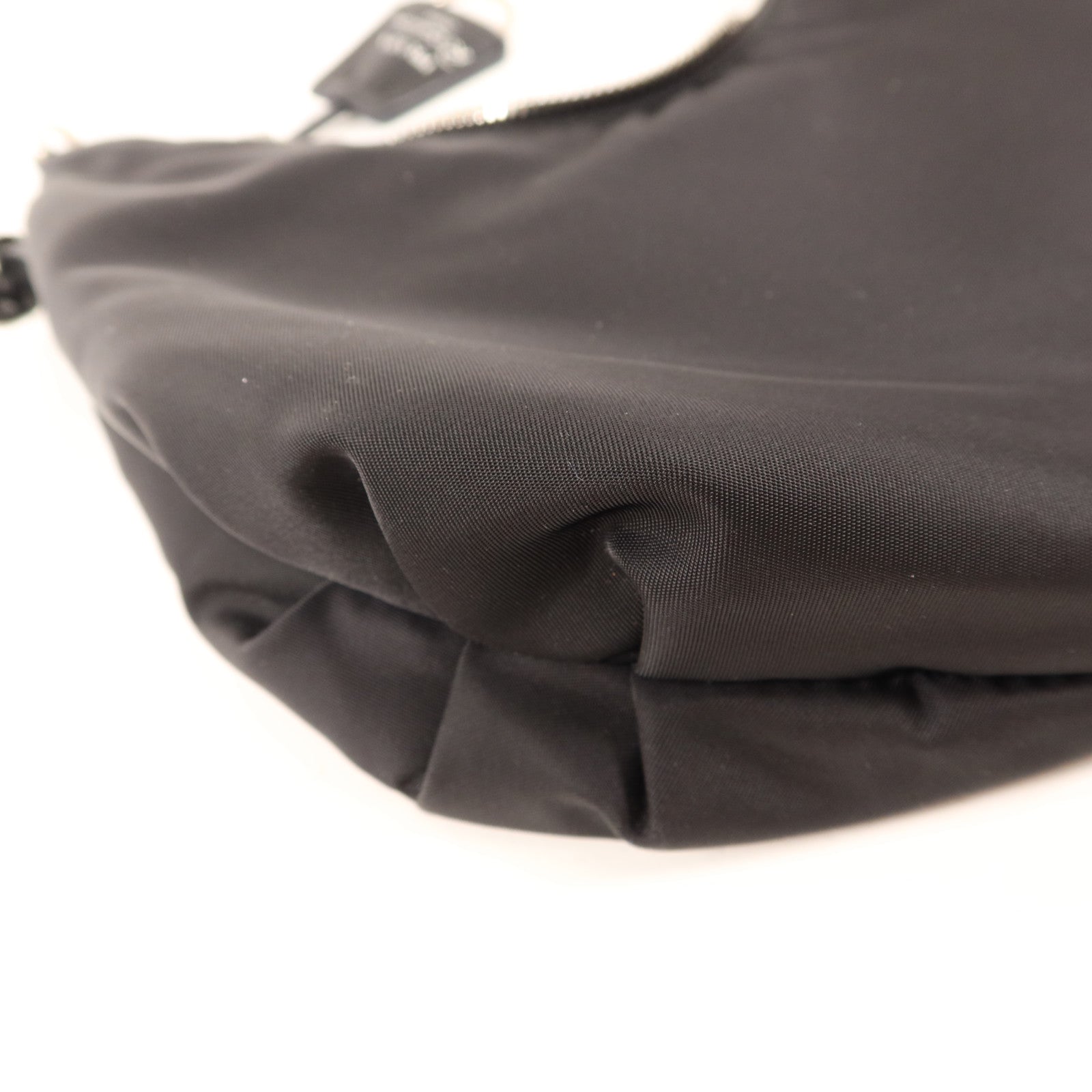 PRADA 【激減優惠】尼龍Re-Edition 2006 Re-Nylon Mini Handbag銀扣手挽袋