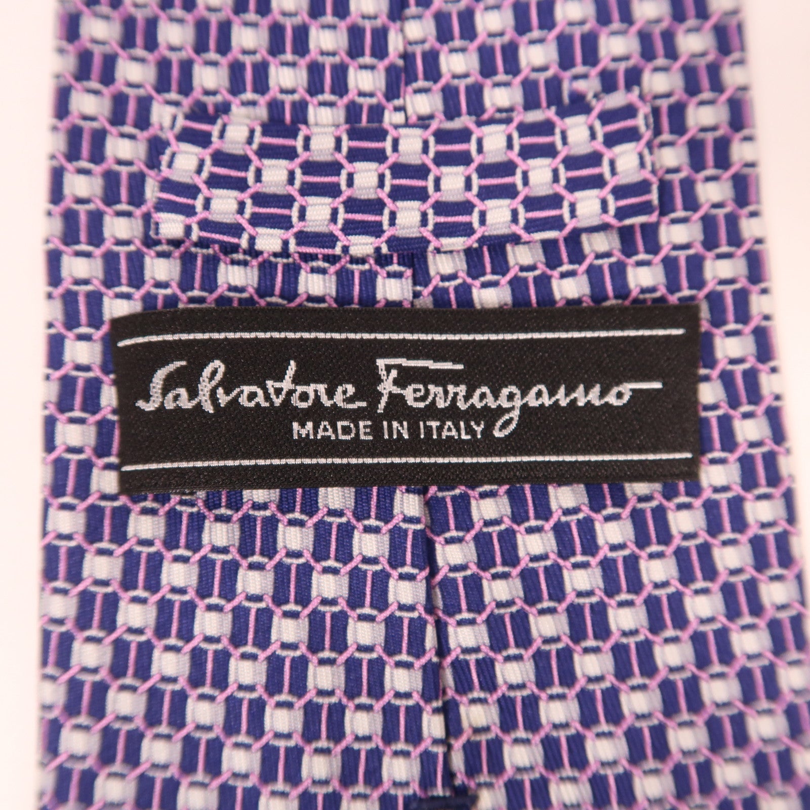 Salvatore Ferragamo 絲質Necktie領帶