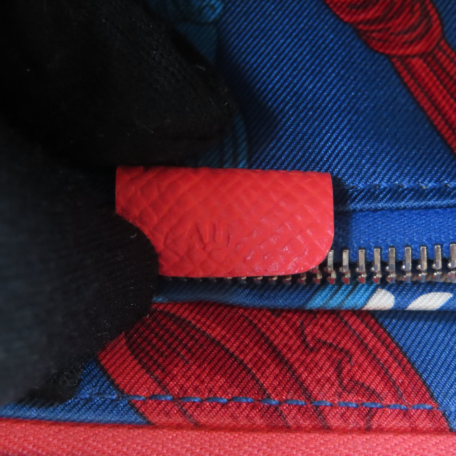 HERMES Epsom皮革Silk In Wallet銀扣長錢包Rose Texas/粉紅色
