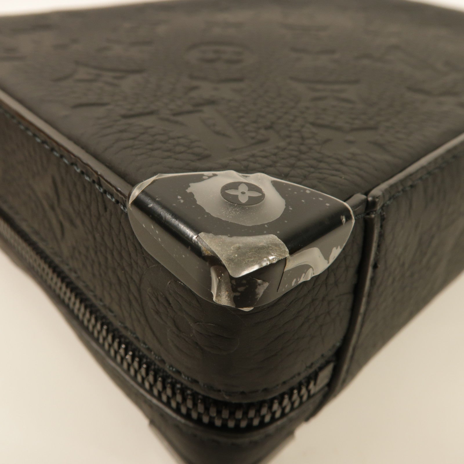 LOUIS VUITTON Monogram Taurillon Handle Soft Trunk手挽肩背兩用袋