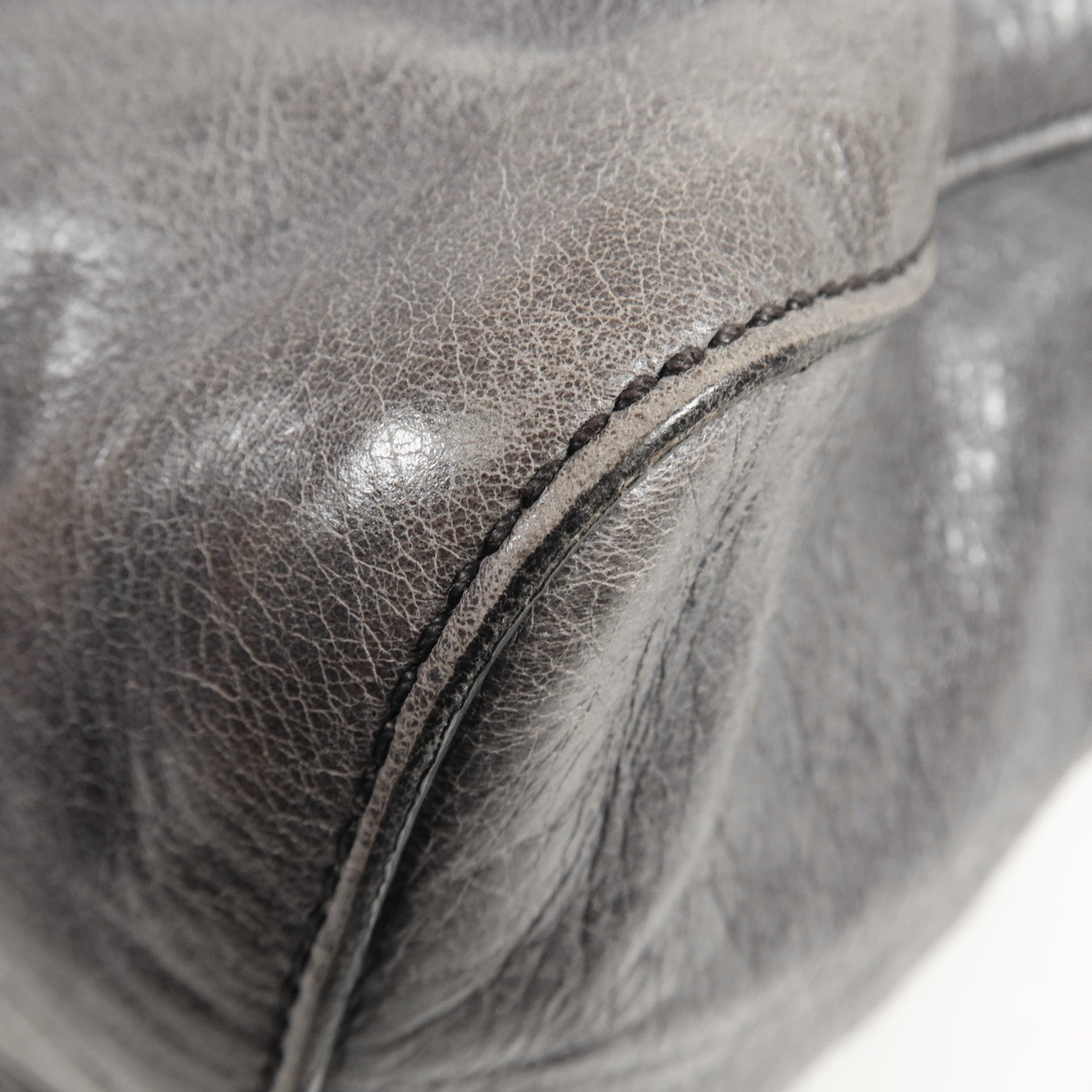 Miu Miu 牛皮皮革Shoulder Bag金扣手挽肩背兩用袋