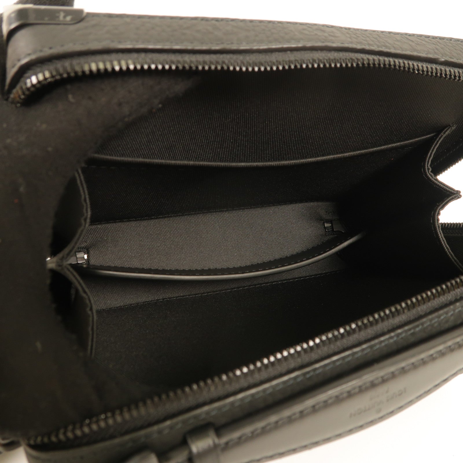 LOUIS VUITTON Monogram Taurillon Handle Soft Trunk手挽肩背兩用袋