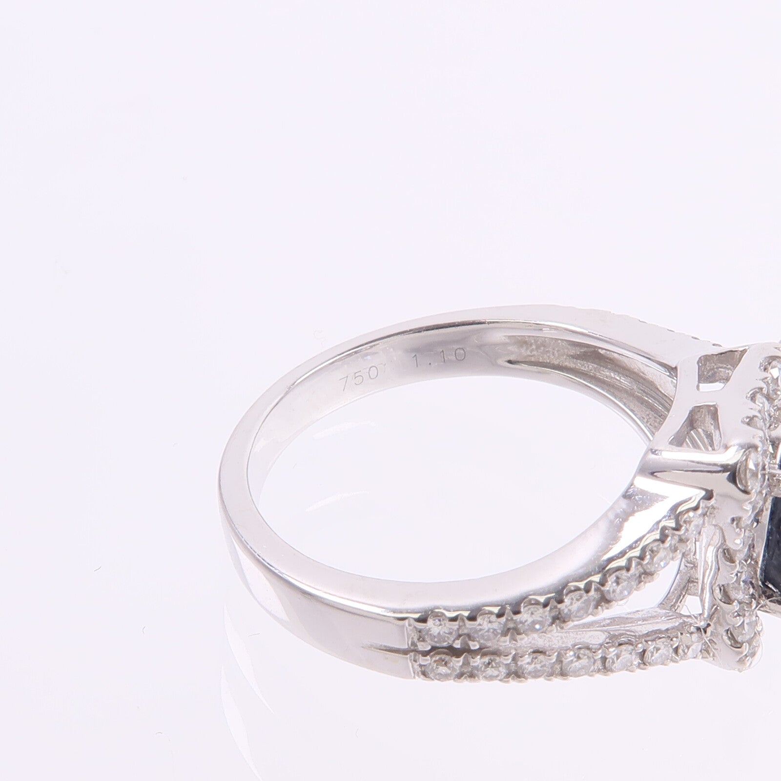 JEWELRY 【激減優惠】18K白金Sapphire Diamond Ring藍寶石/鑽石戒指