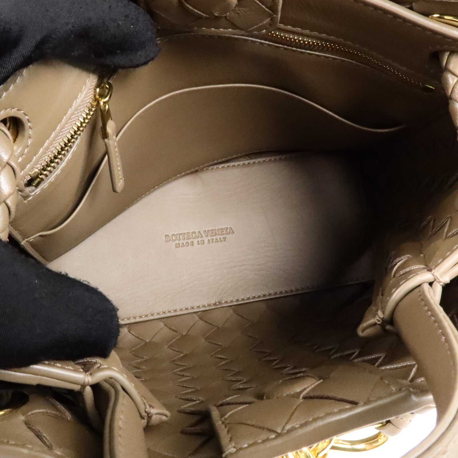 BOTTEGA VENETA 羊皮皮革Andiamo Small手挽肩背兩用袋