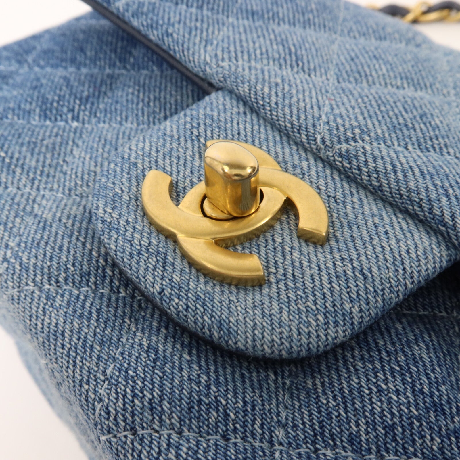 CHANEL 牛仔布Mini Classic 20鏈帶肩背袋
