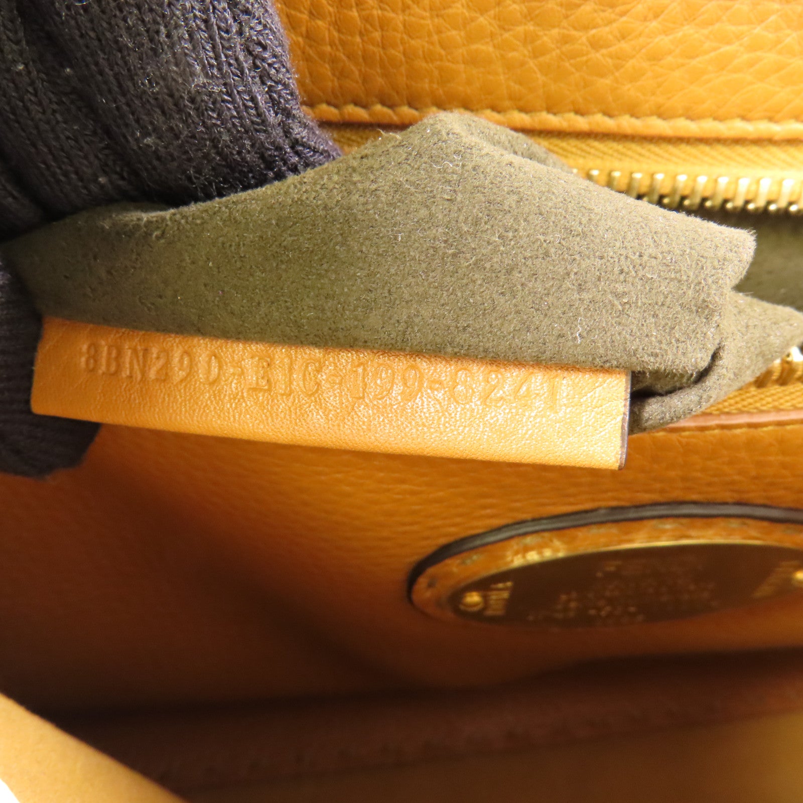 FENDI 【激減優惠】牛皮皮革Peekaboo金扣手挽肩背兩用袋