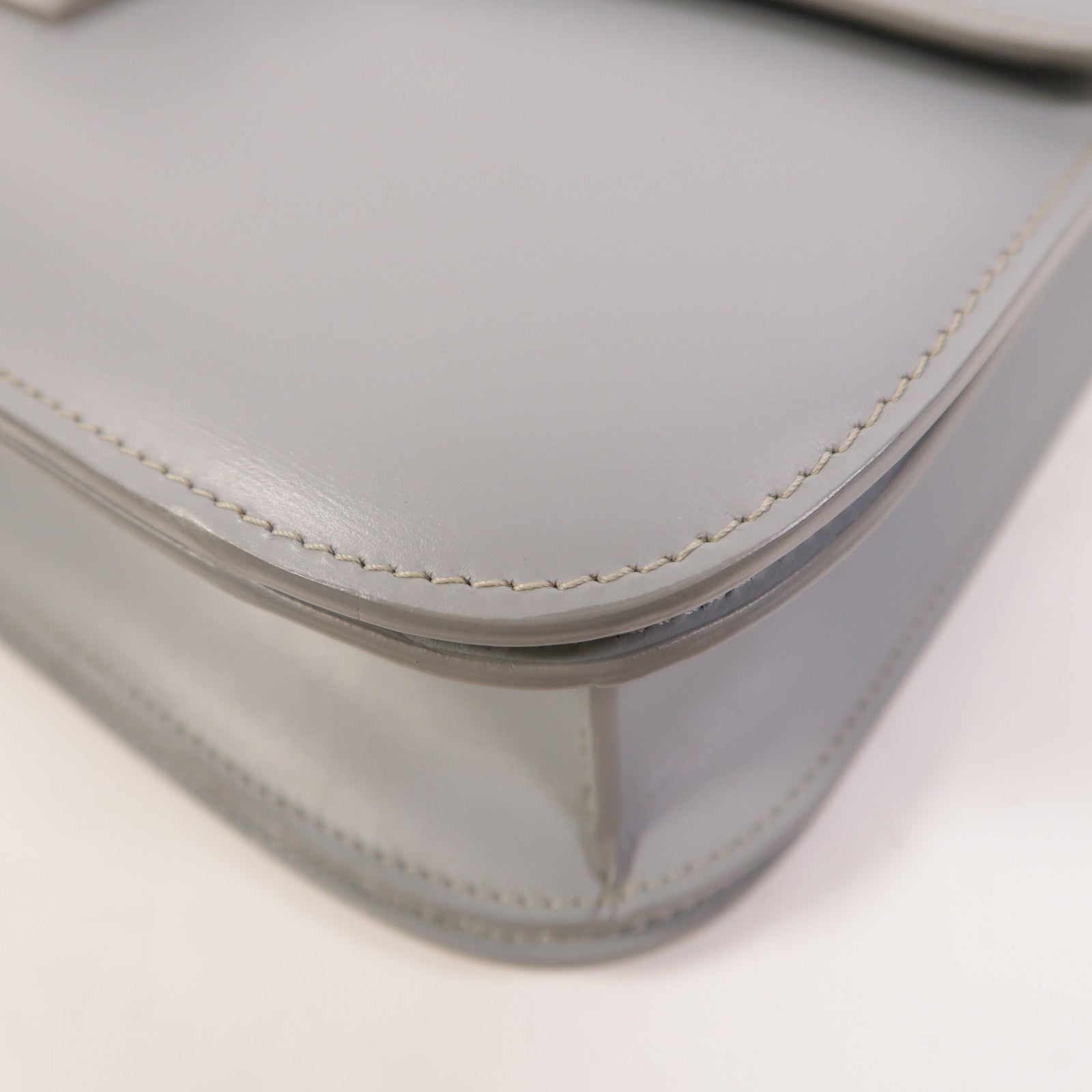 CELINE 牛皮皮革Classic Box肩背袋