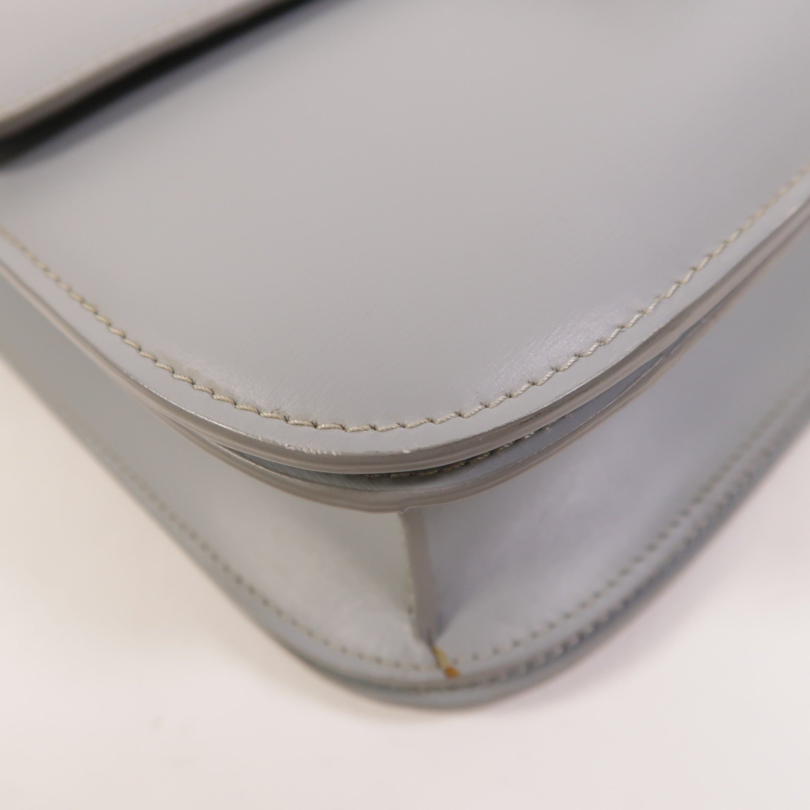 CELINE 牛皮皮革Classic Box肩背袋