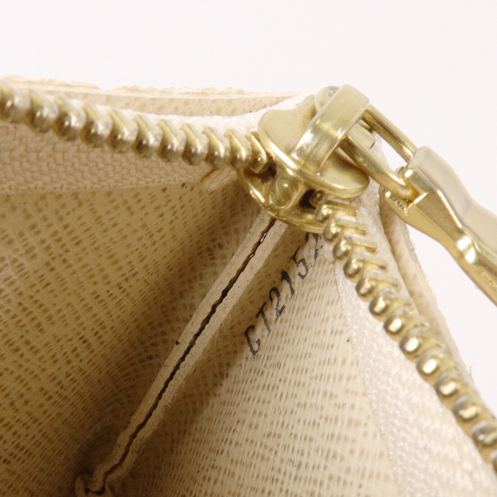 LOUIS VUITTON Damier Azur Pochette Cles Key Pouch Coin Purse金扣鎖匙/零錢包