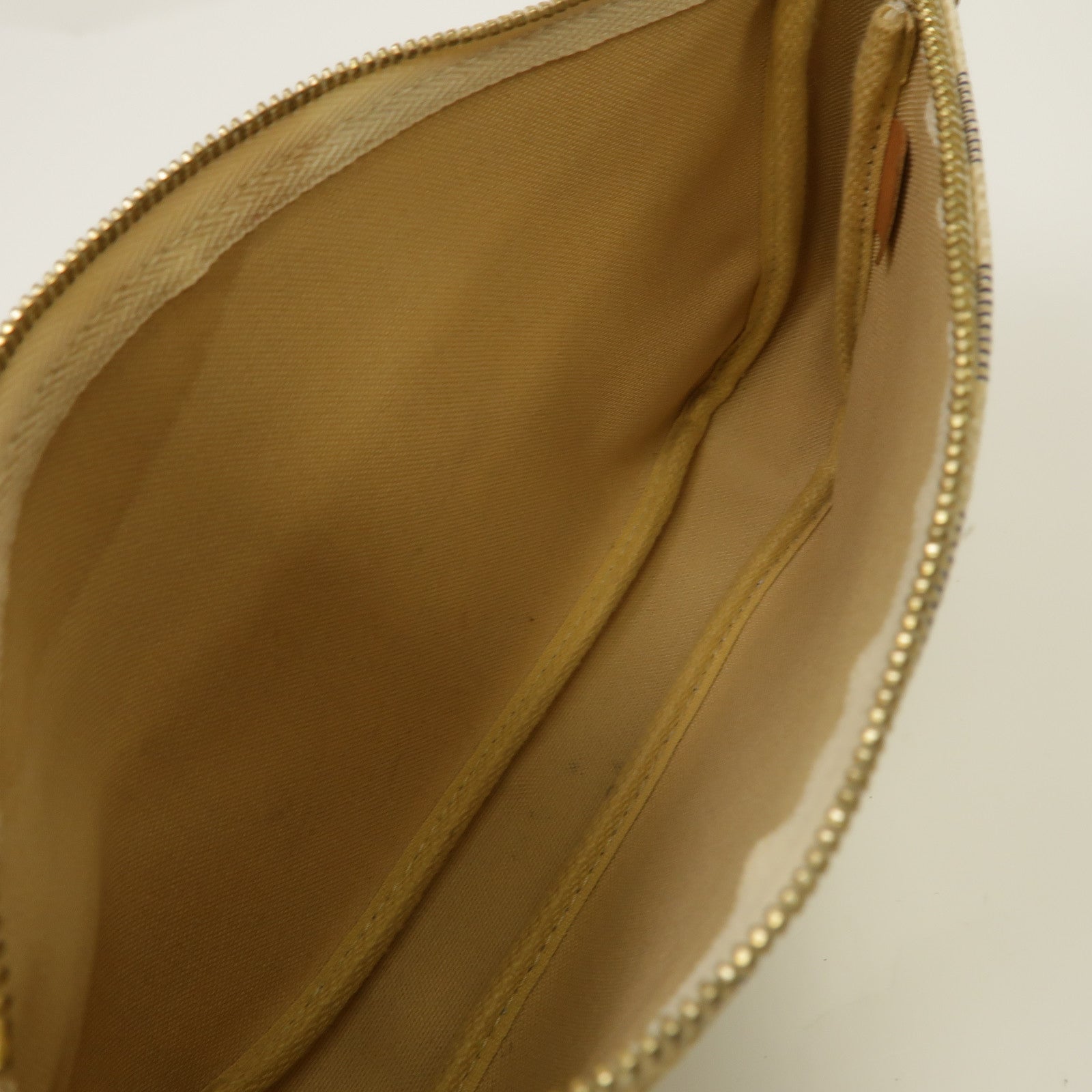 LOUIS VUITTON Damier Azur Pochette Accessoires金扣手拿包白色