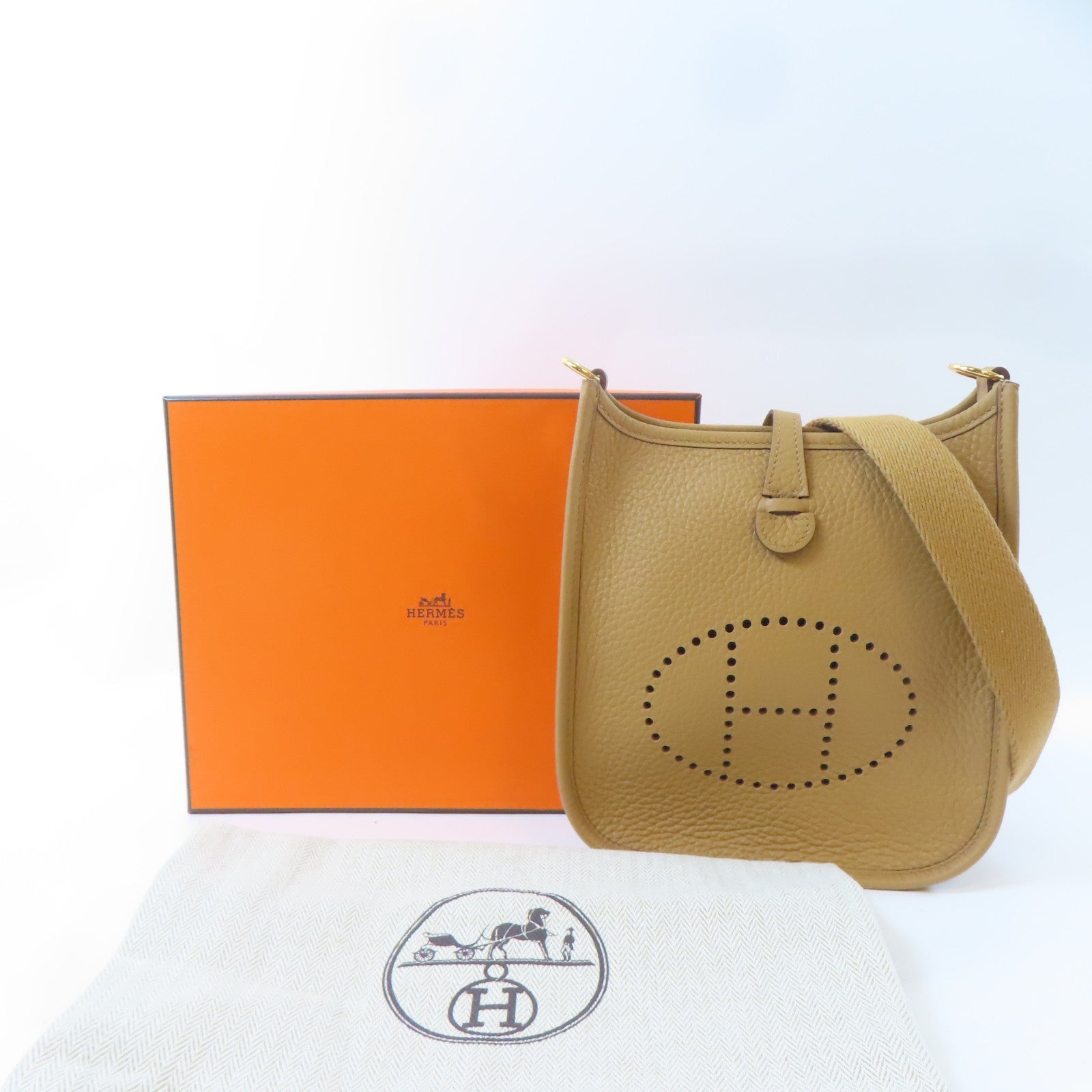 HERMES Clemence皮革Evelyne TPM金扣肩背袋Biscuit/啡色