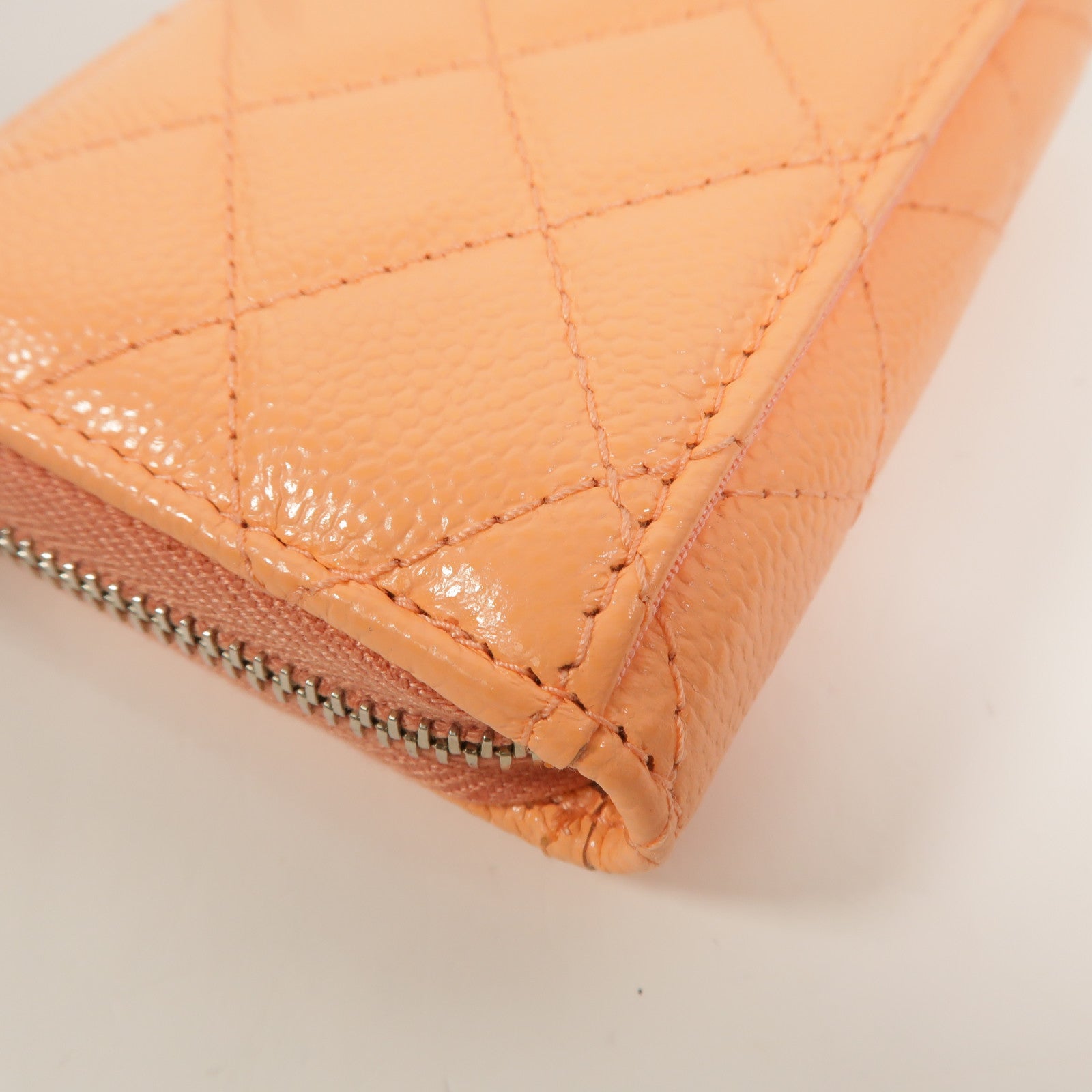 CHANEL 牛皮皮革Classic Zipped Card Case卡片套