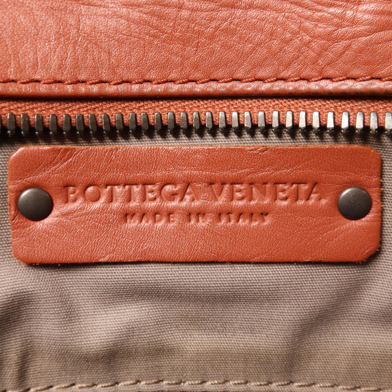 BOTTEGA VENETA 牛皮皮革Business Bag公事包