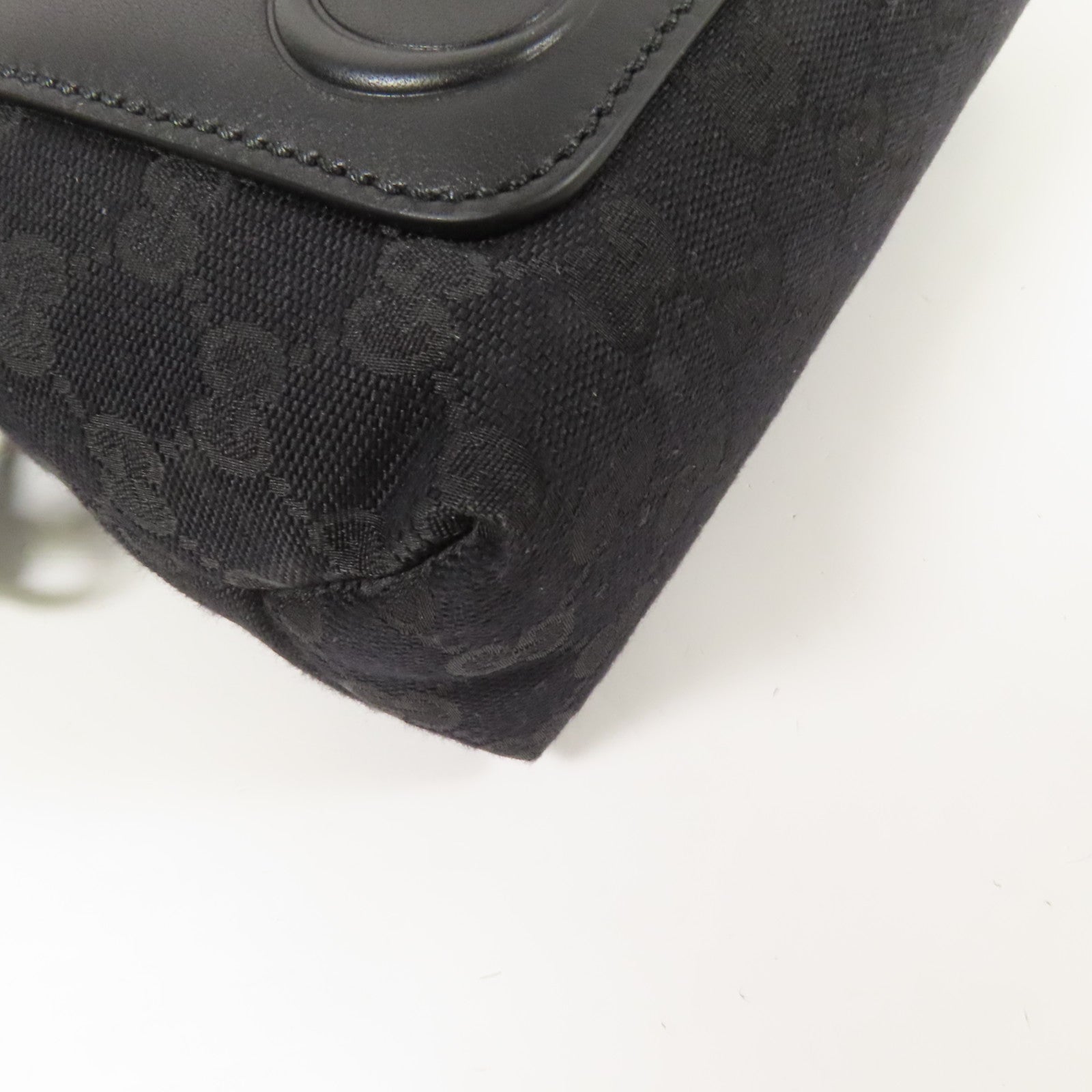 GUCCI 帆布Crossbody GG銀扣手挽肩背兩用袋