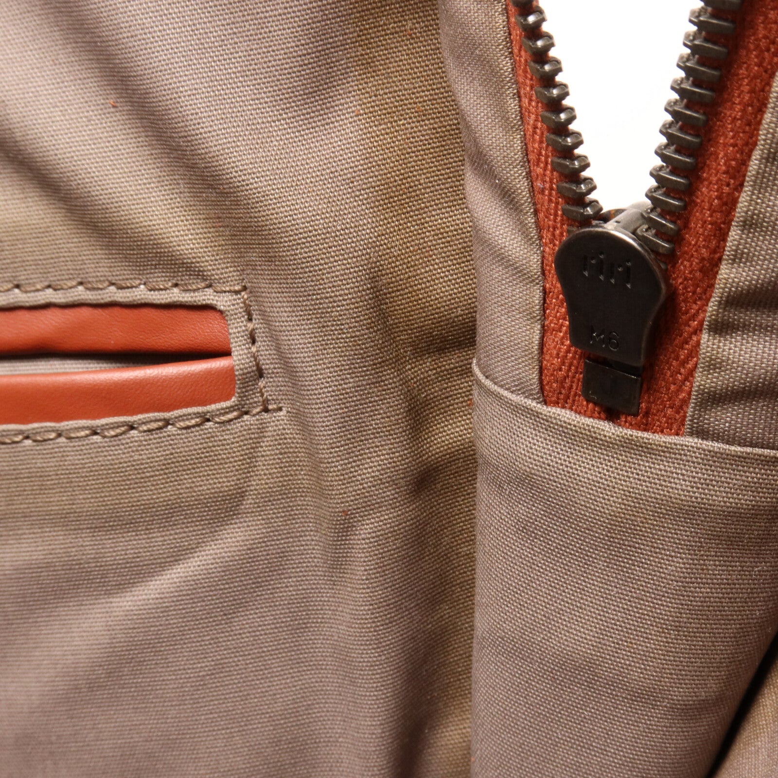 BOTTEGA VENETA 牛皮皮革Business Bag公事包