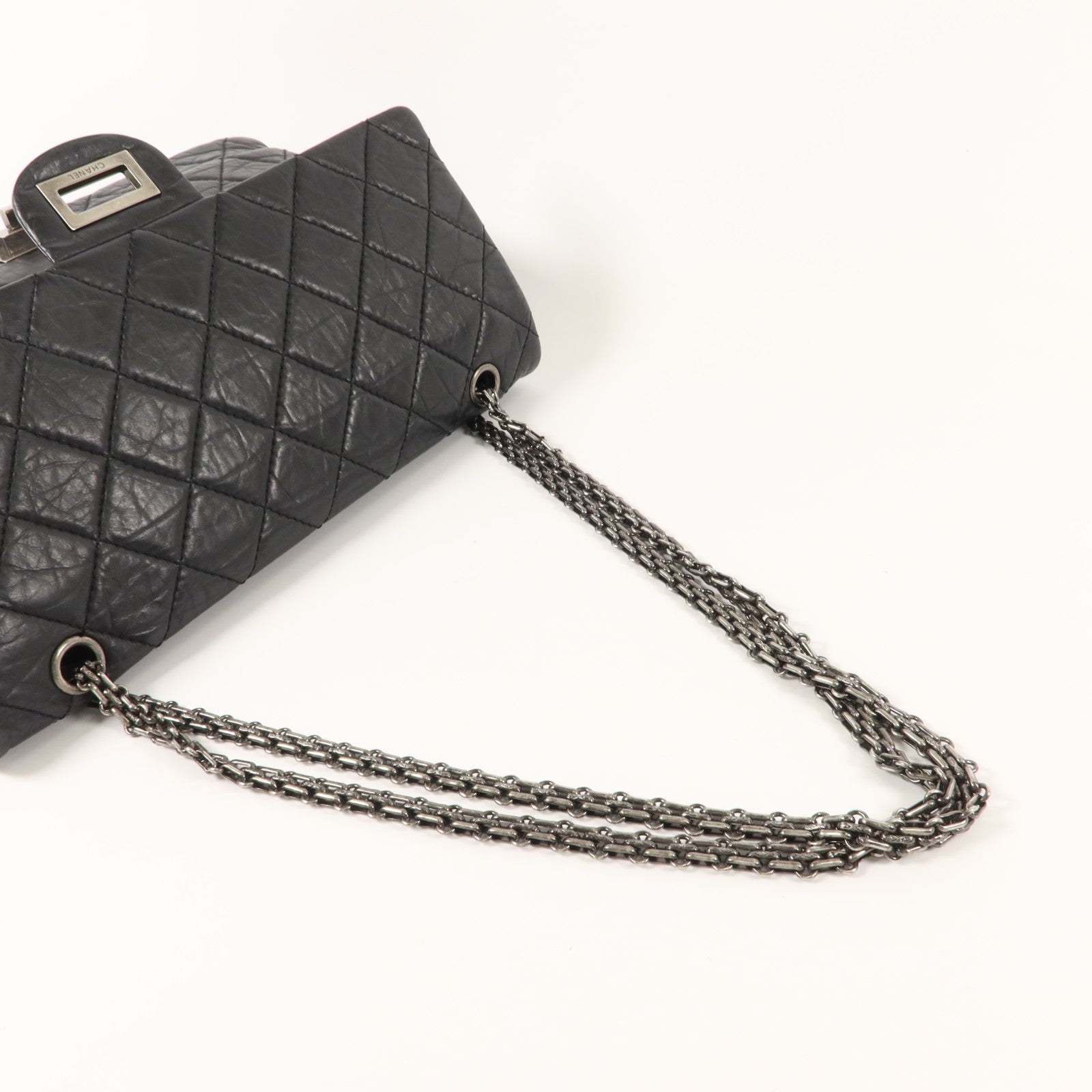CHANEL 牛皮皮革2.55 Maxi鏈帶肩背袋