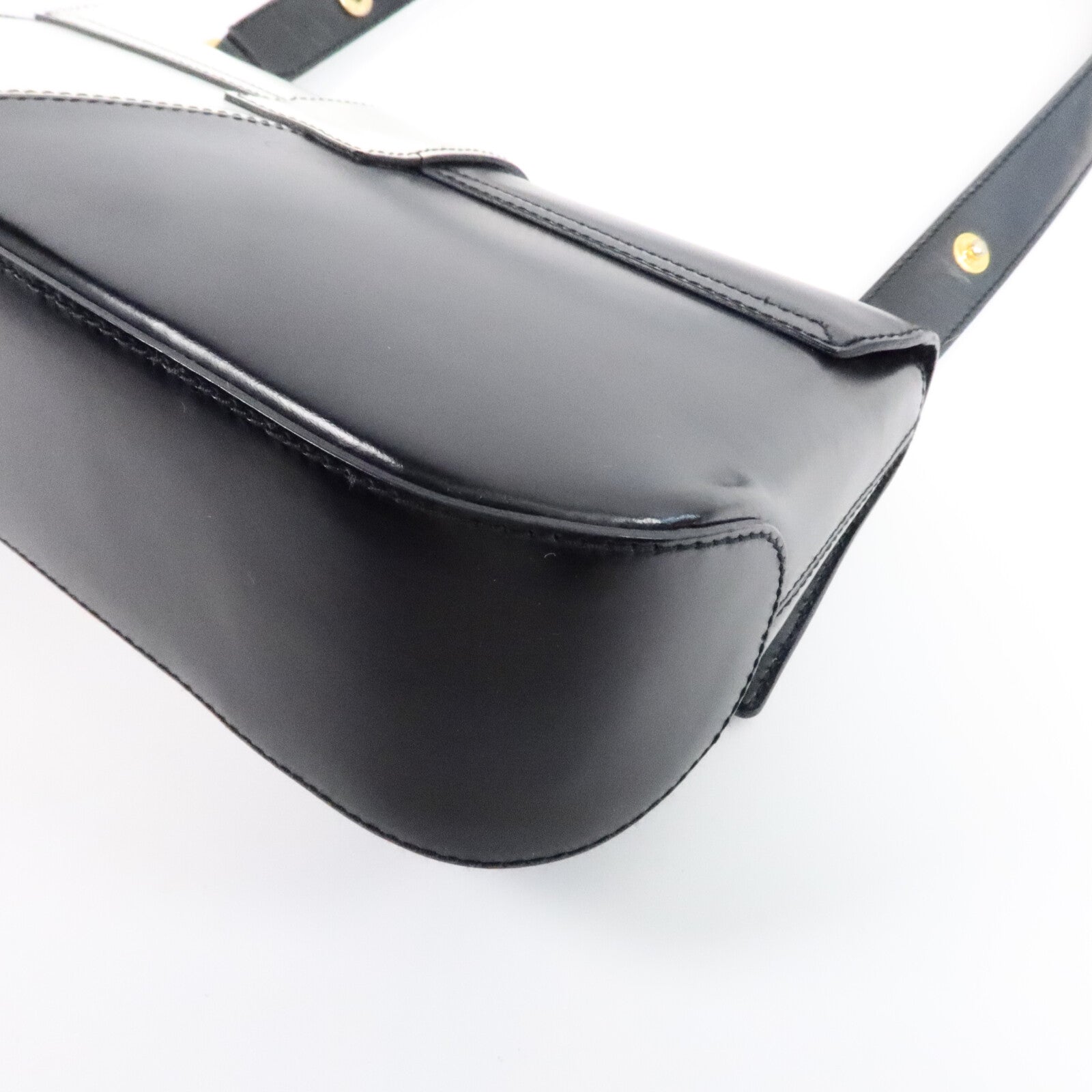 Salvatore Ferragamo 牛皮皮革Shoulder Bag肩背袋