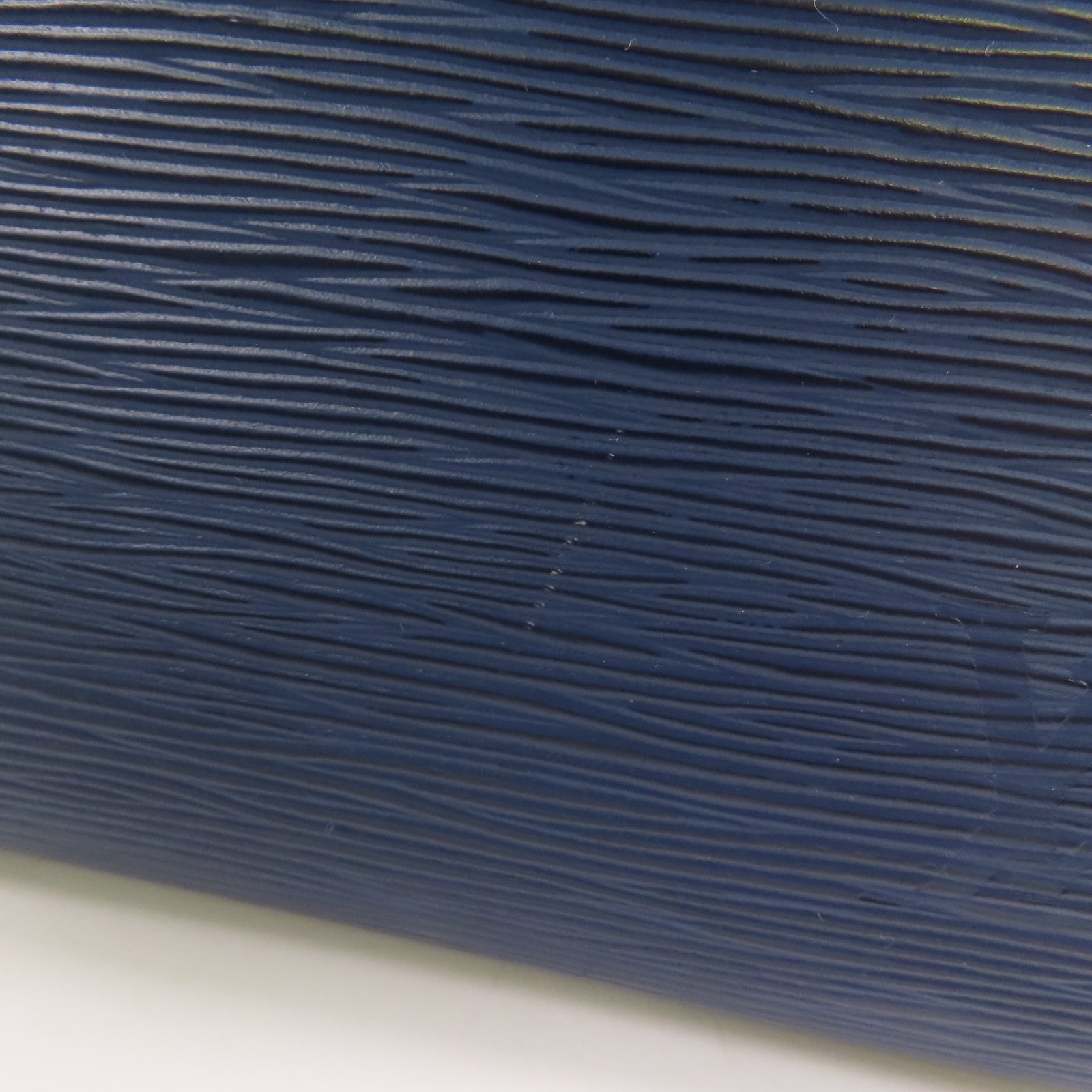 LOUIS VUITTON Epi Veneau MM金扣手挽袋