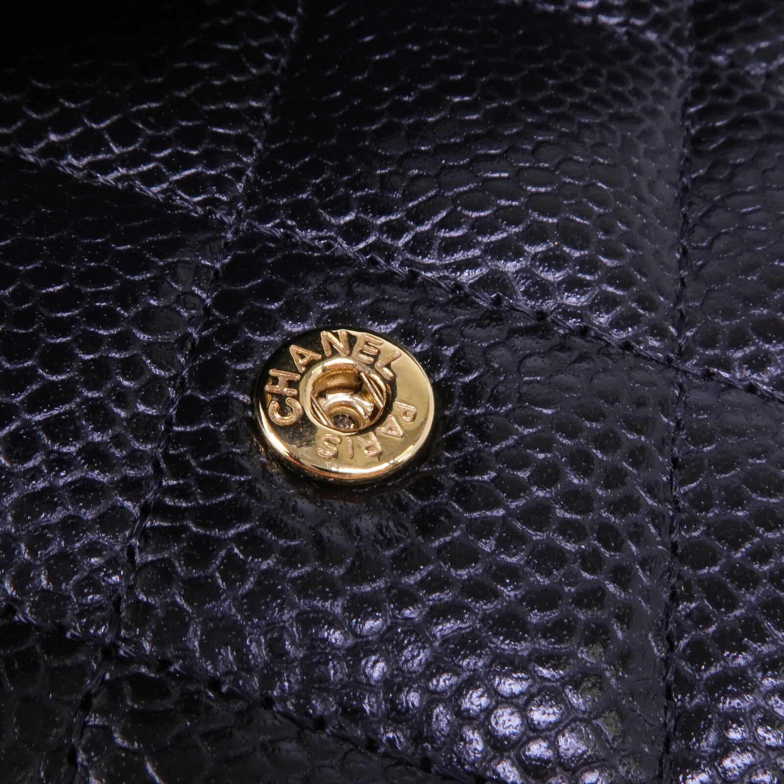 CHANEL 牛皮皮革Long Wallet金扣長錢包