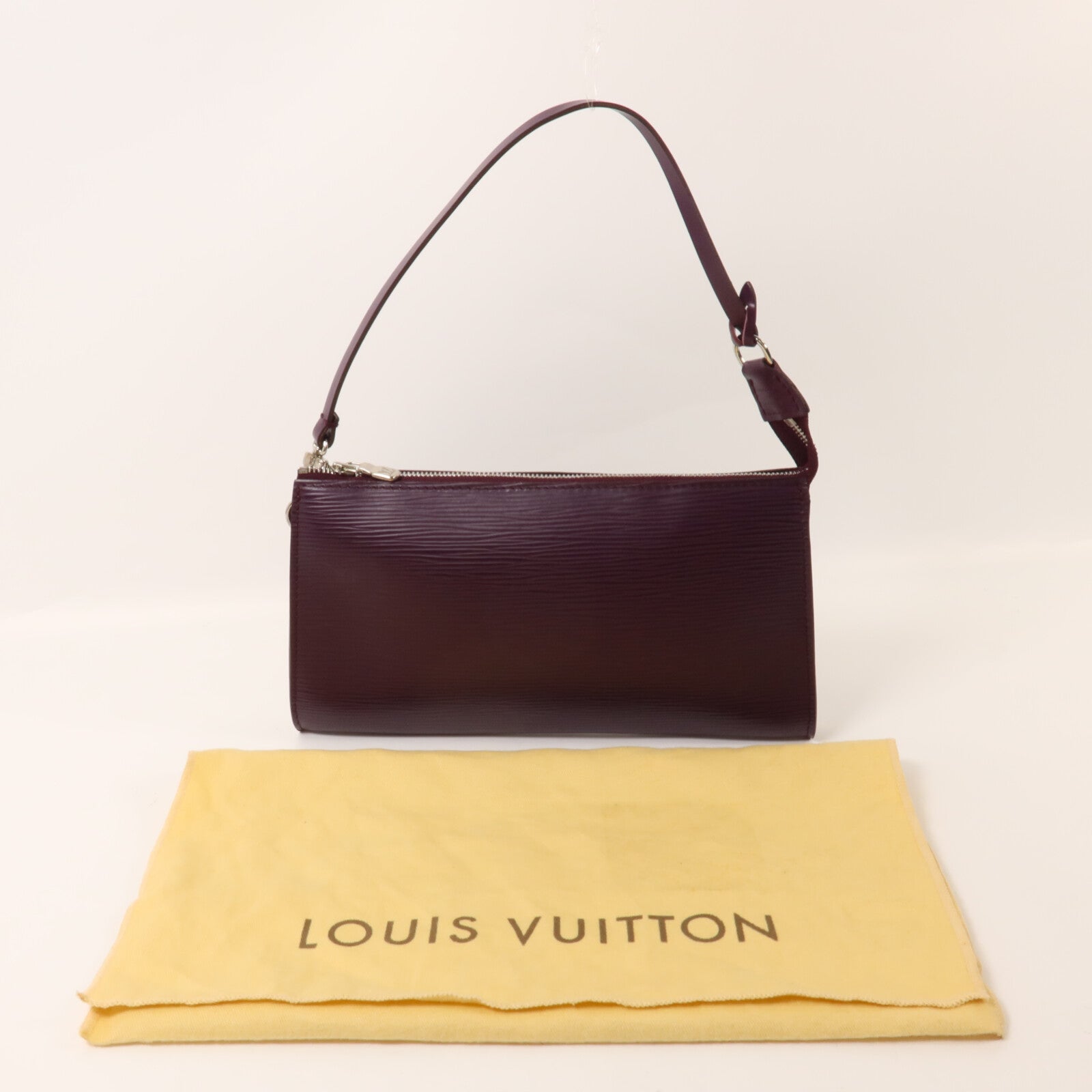 LOUIS VUITTON Epi Pochette Accessories手挽袋