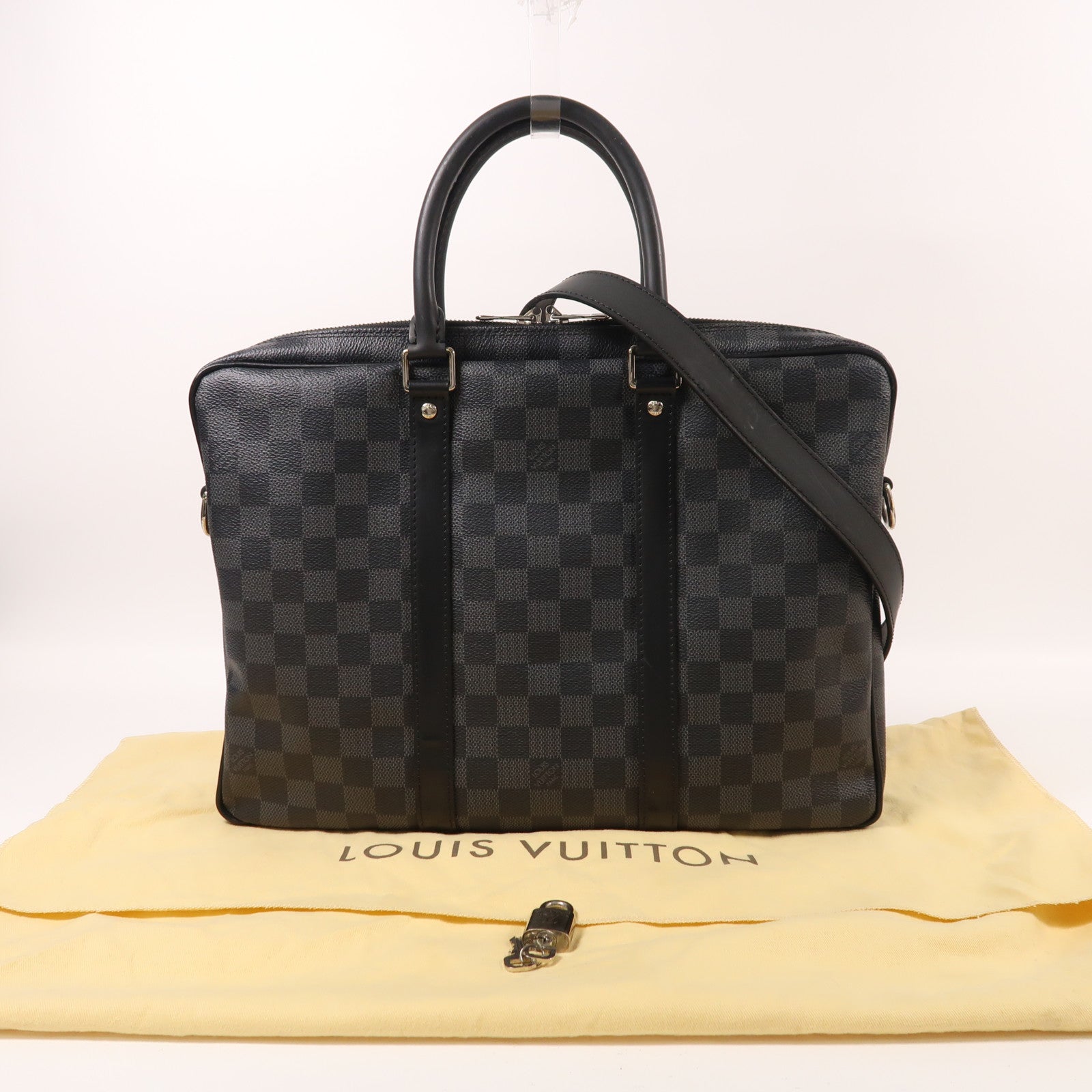 LOUIS VUITTON 【激減優惠】Damier Graphite Porte Documents Voyage銀扣手挽肩背兩用袋
