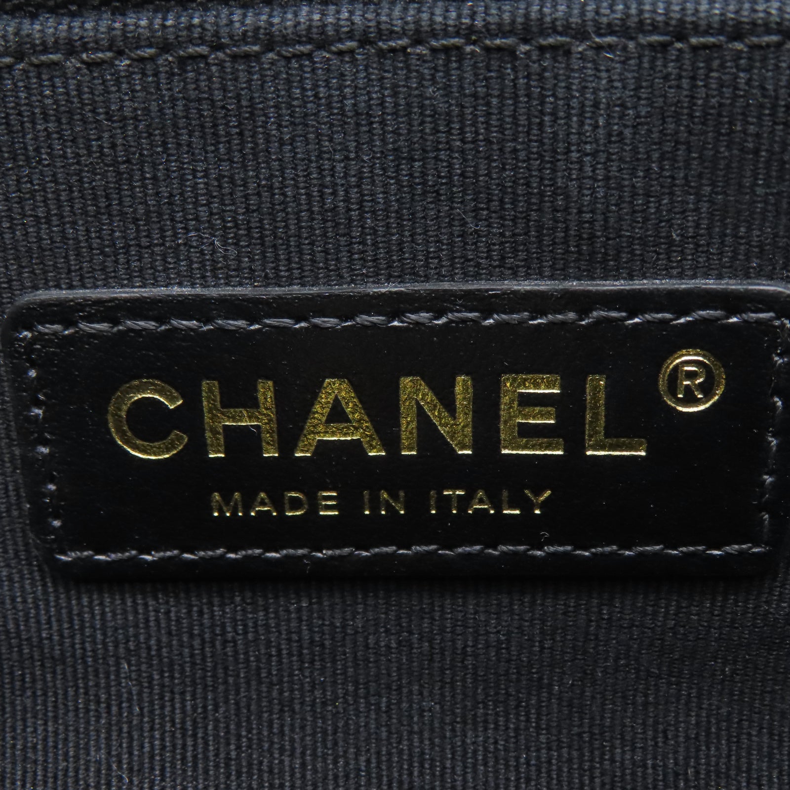 CHANEL **【激減優惠】菱格牛皮皮革Chain Shoulder金扣鏈帶肩背袋黑色