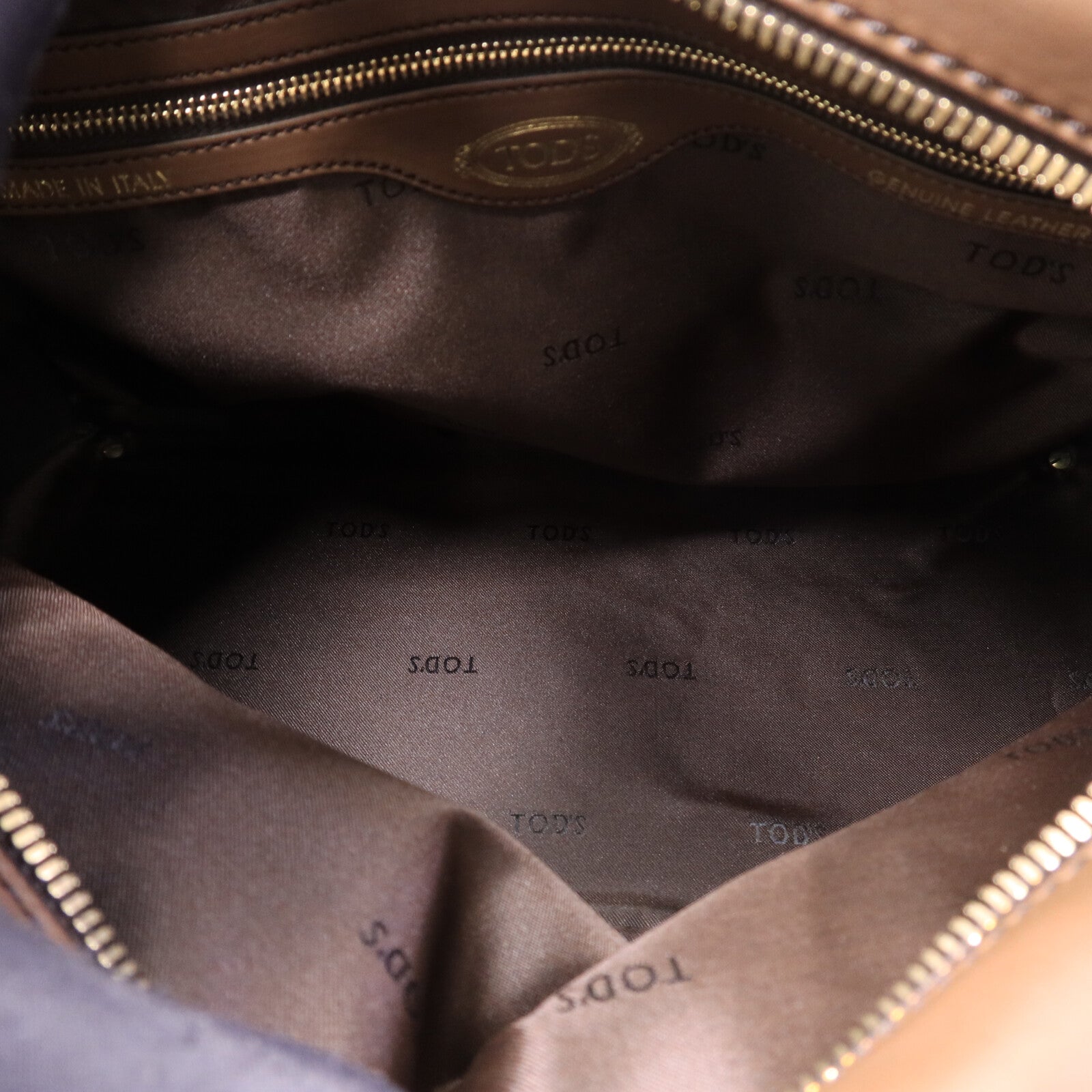 TOD'S 牛皮皮革D-Styling Bauletto Medium手挽肩背兩用袋