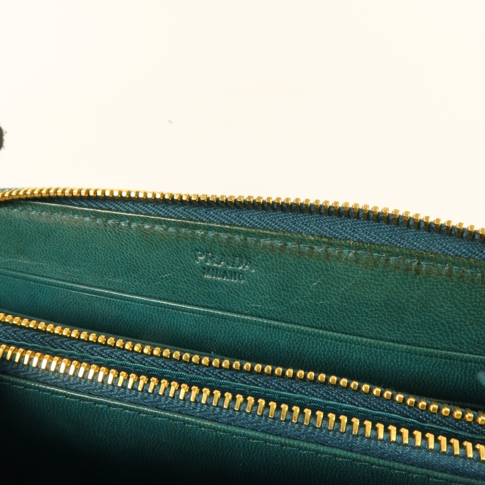 PRADA 牛皮皮革Zipper Long Wallet長錢包