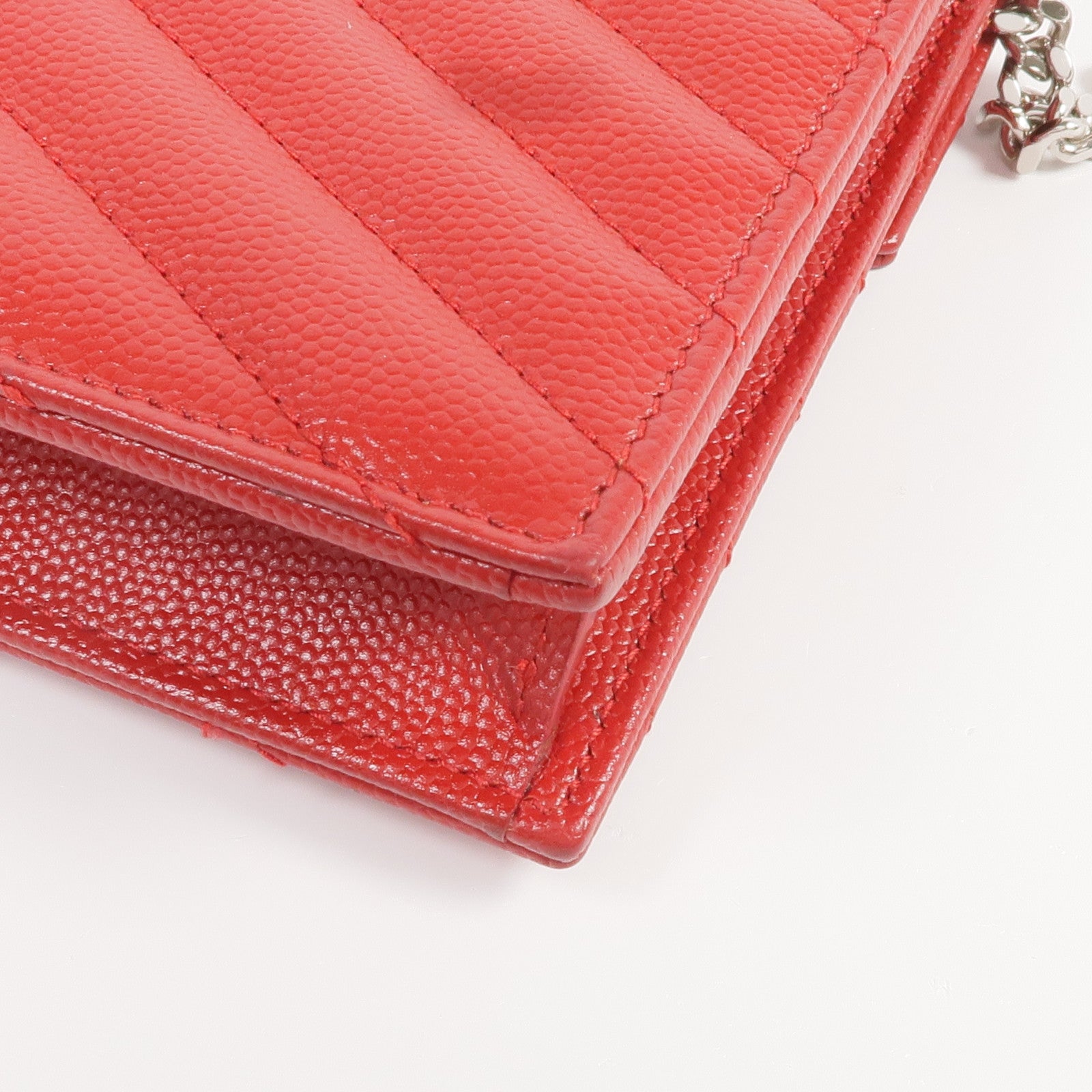 SAINT LAURENT 牛皮皮革Cassandre Envelope Chain Wallet銀扣鏈帶肩背袋